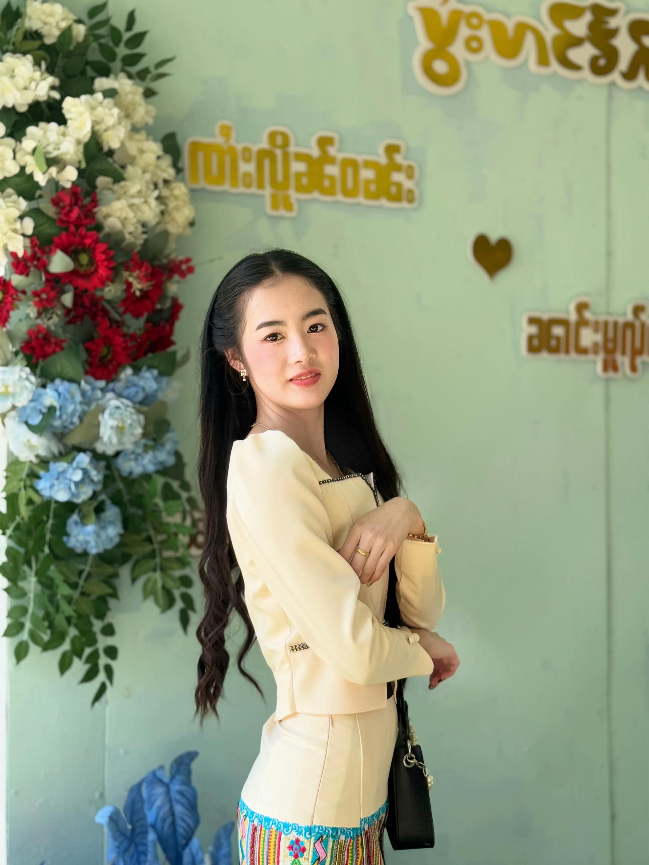 @Nang Mwe Phaung Kham