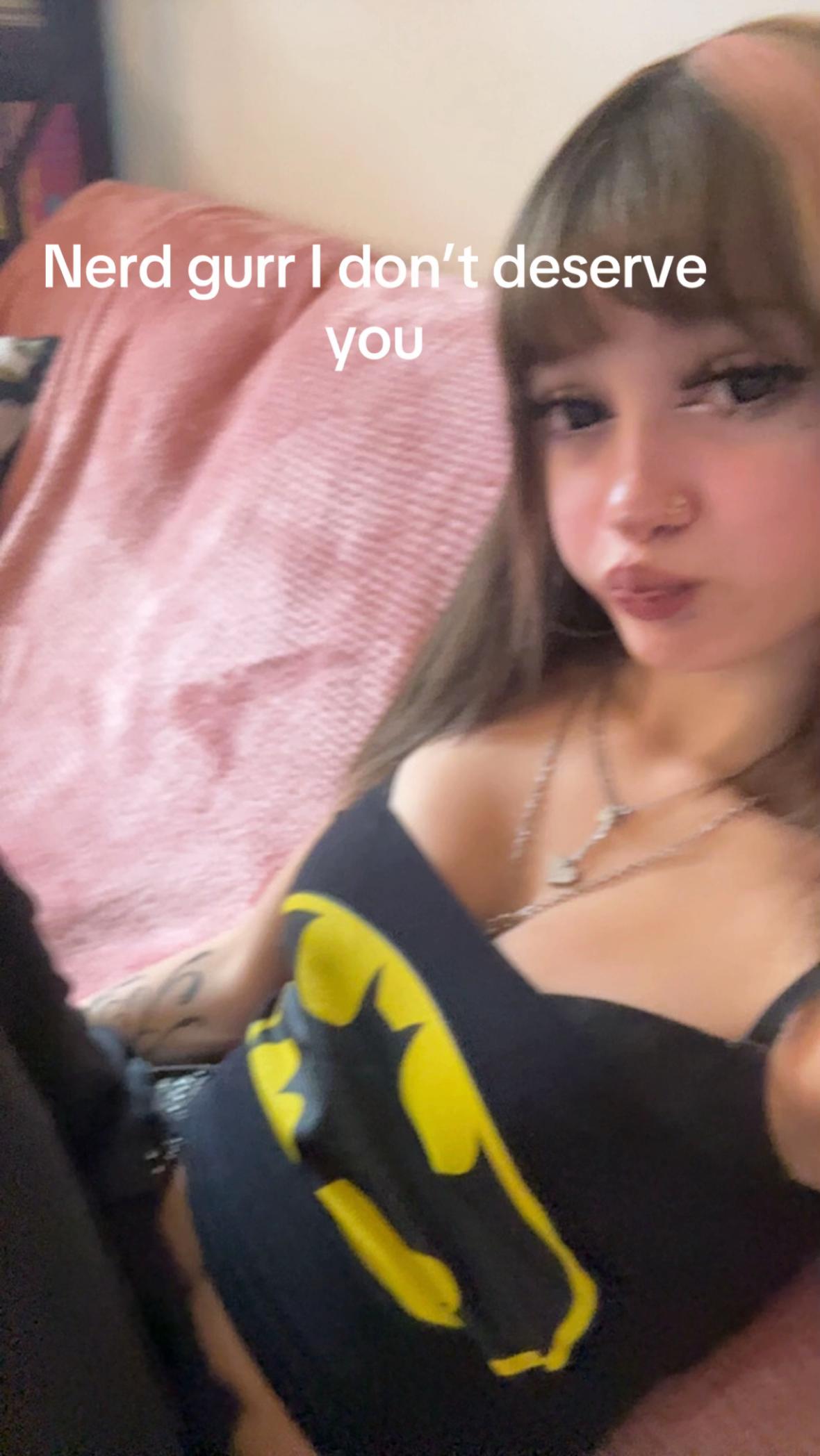 @𝒜𝓇𝒾ℯ𝓁𝓁ℯ🦄