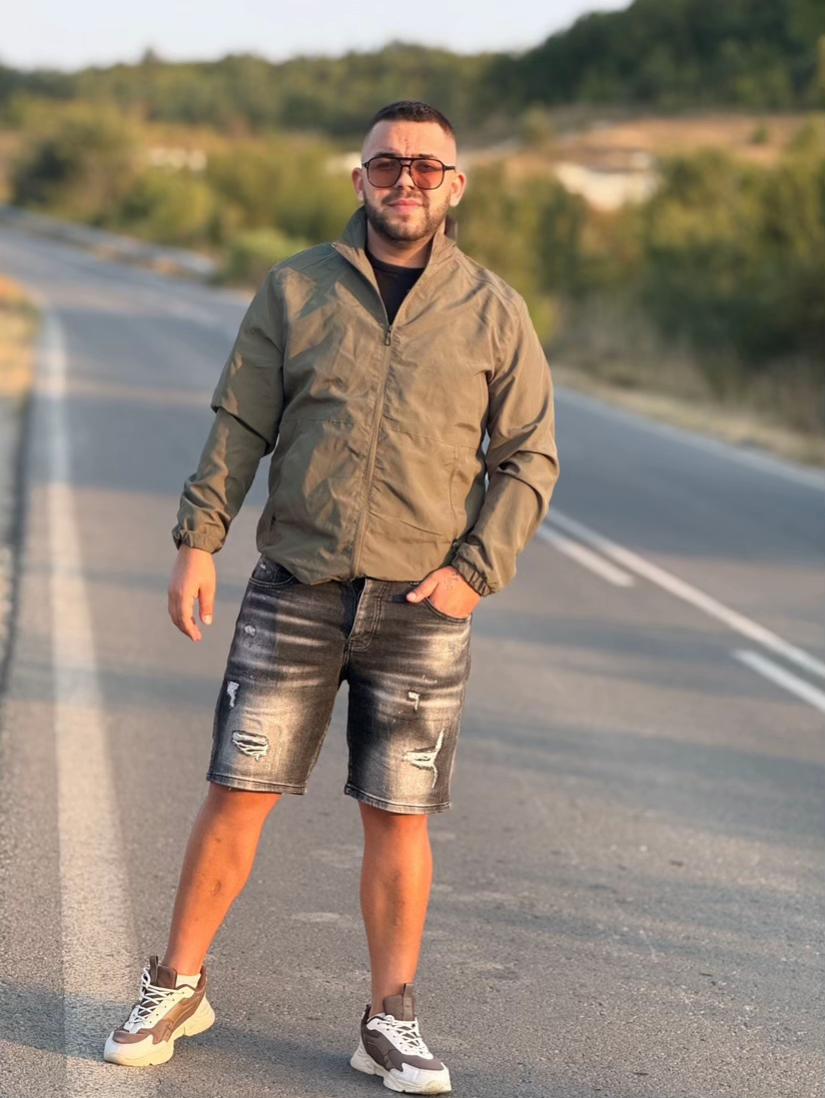@Ayhan 🐺