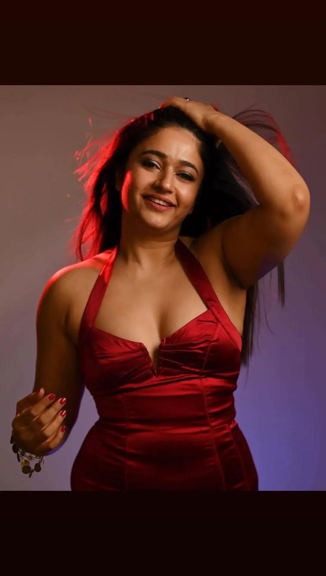 @poonam Bajwa🌹