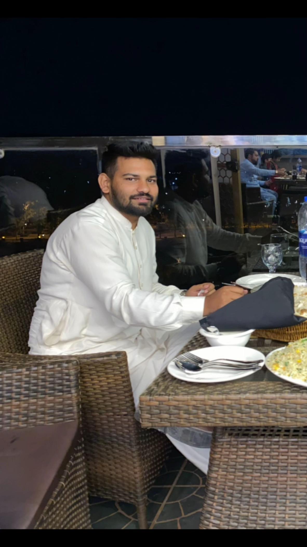 @Salman butt 🇴🇲