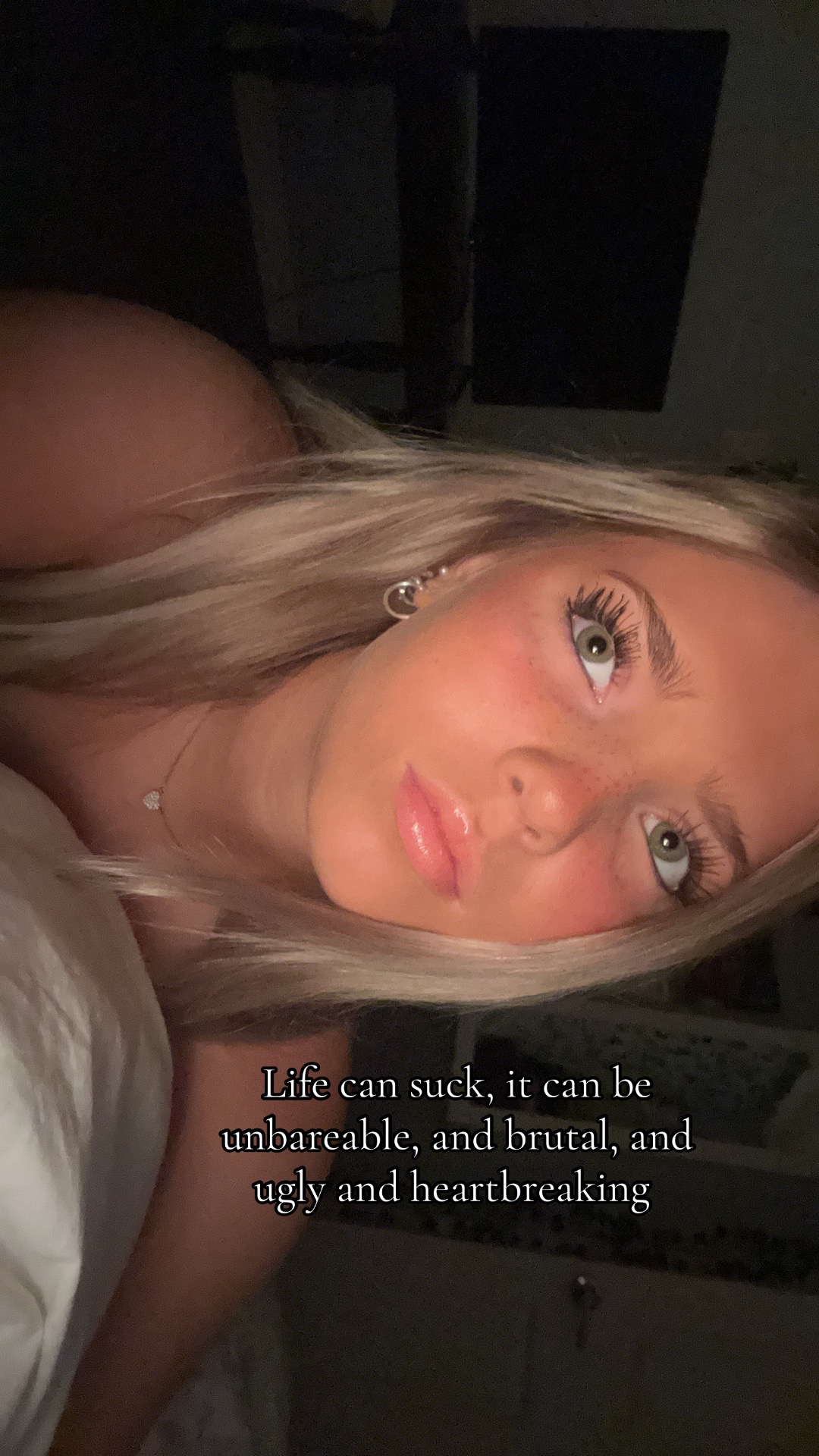 @$elena😛