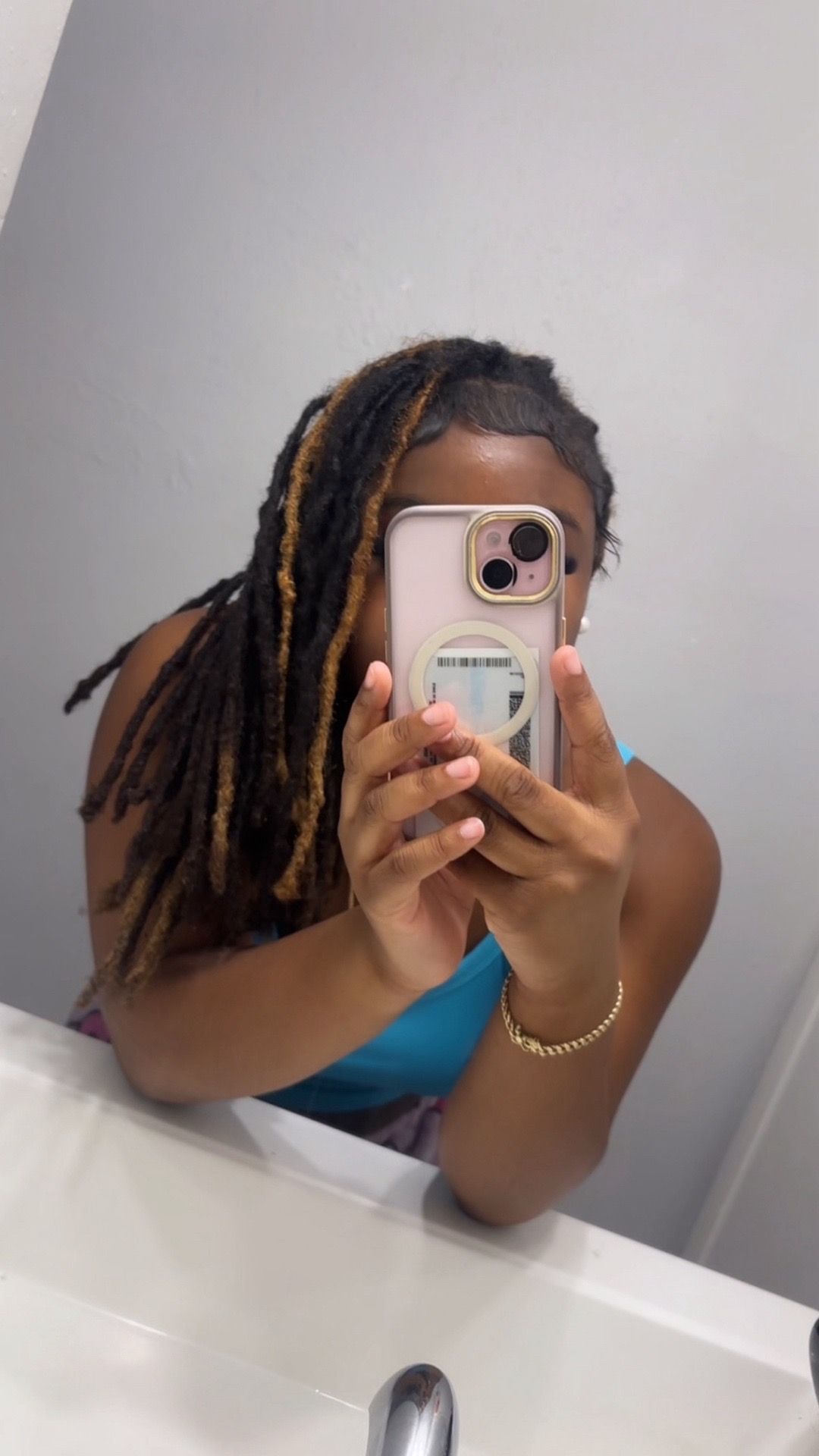 @Xuri🧍🏾♀️