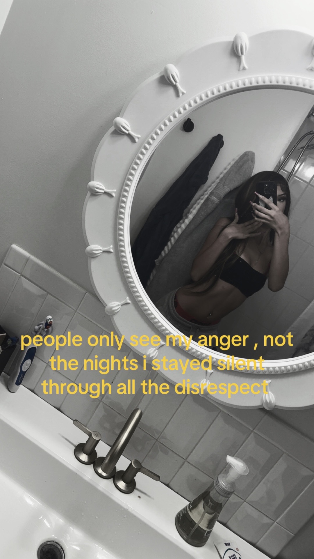 @👸🏼