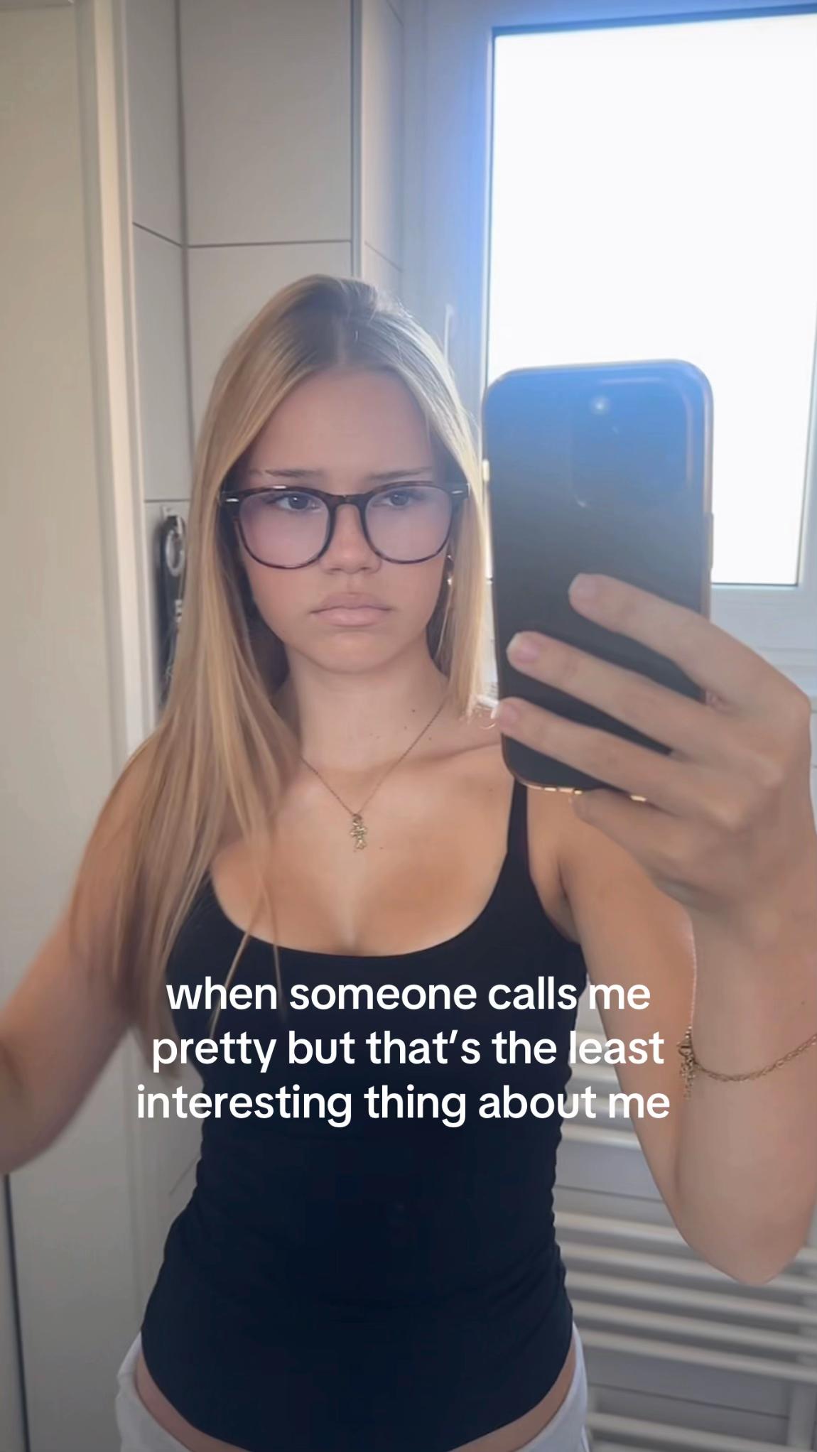 @𝓶𝓲𝓪𝓾