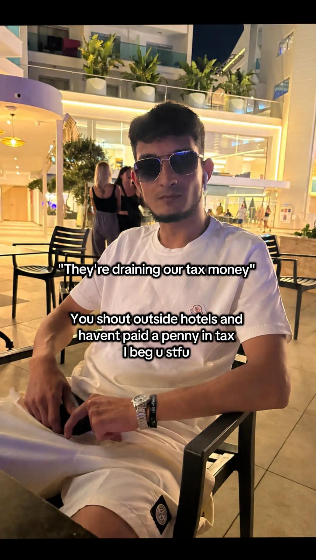@Move man 2