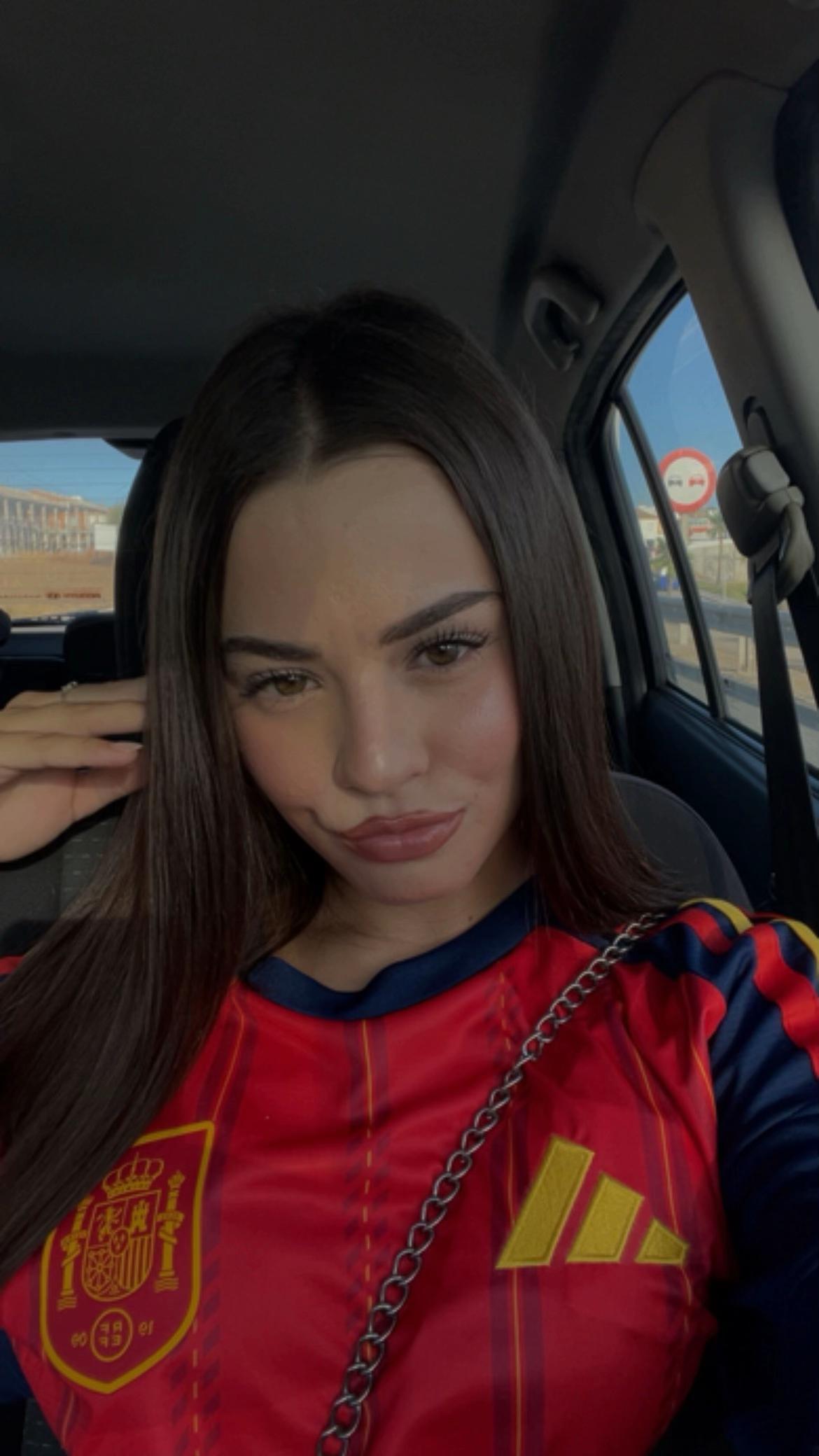 @caarmenn