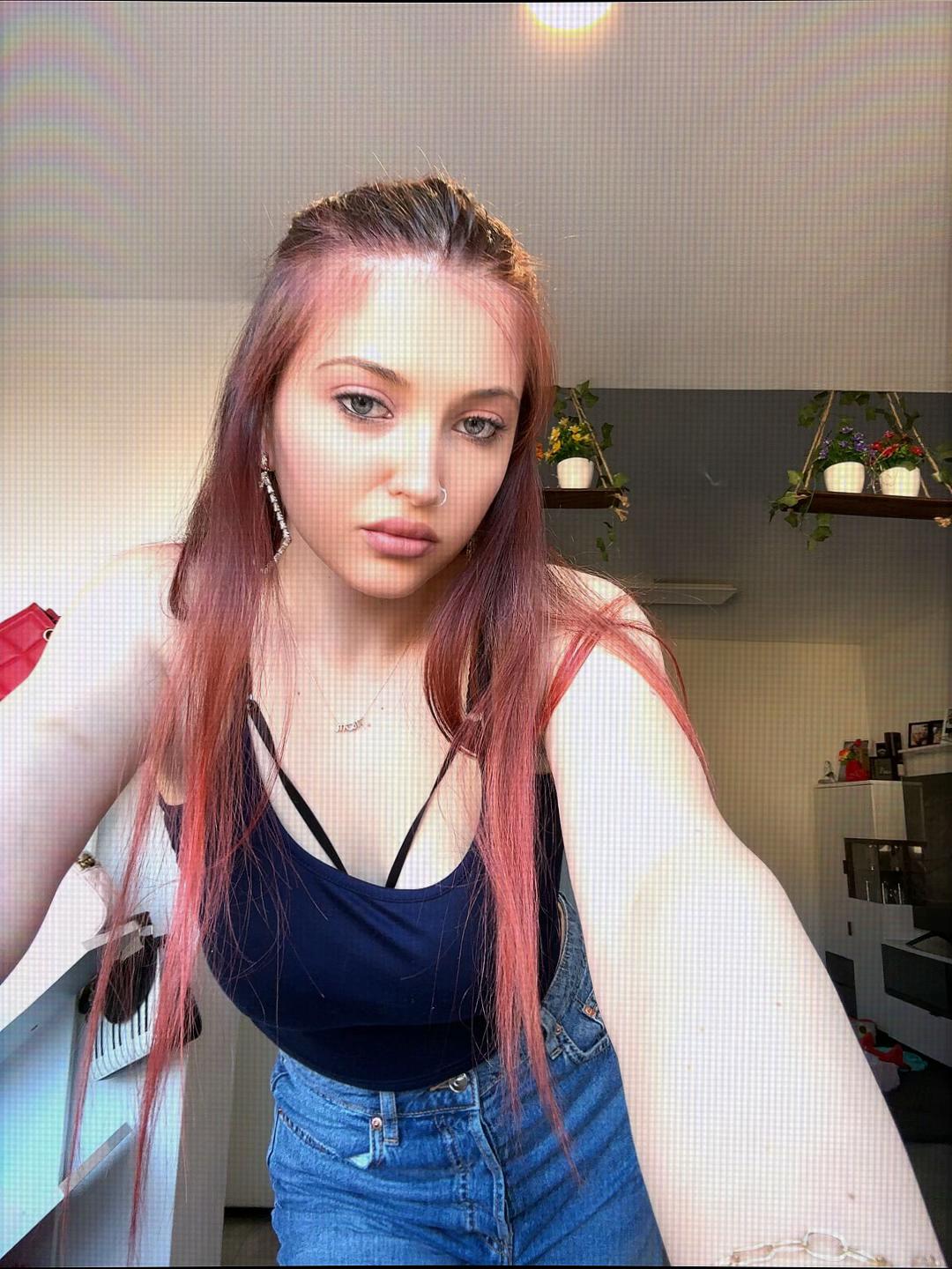 @senya_frumusica🤍🖤