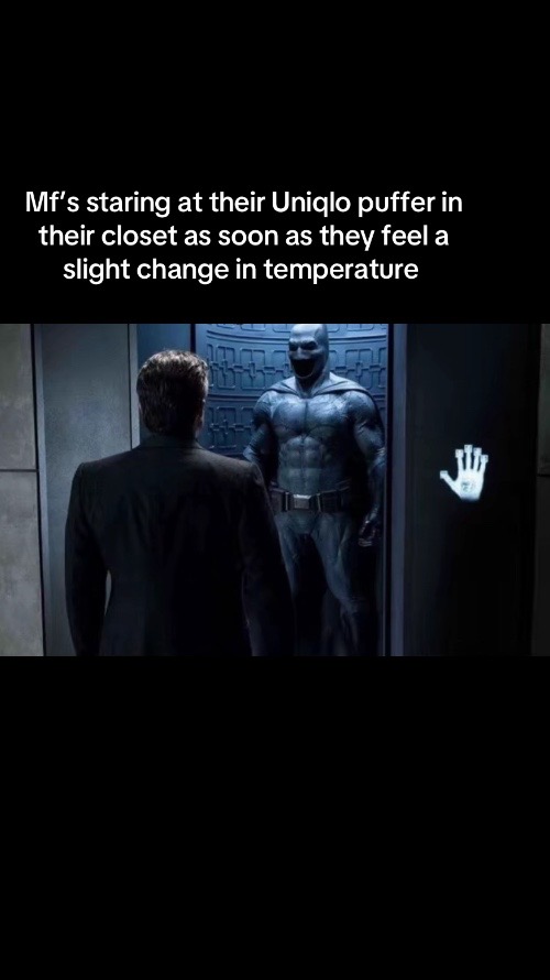 @⃟