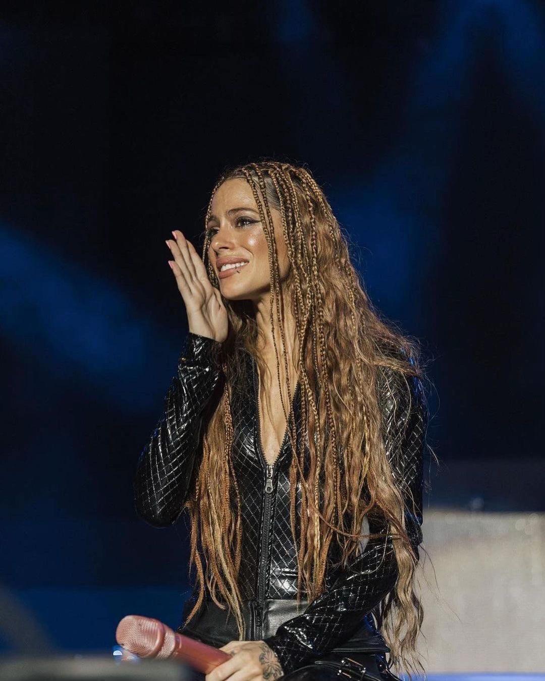 @♡ martina stoessel