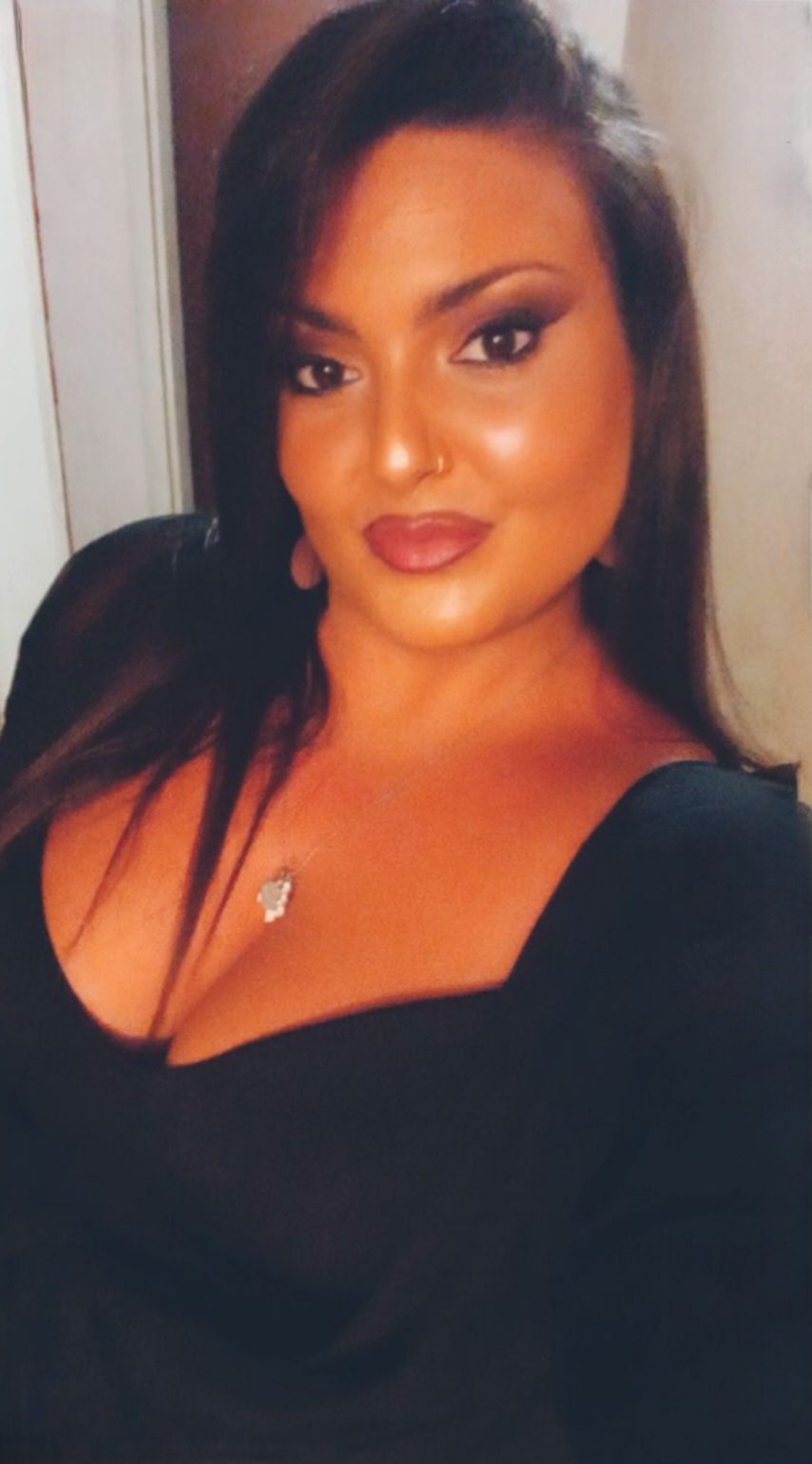 @NADIA⚘️🩷