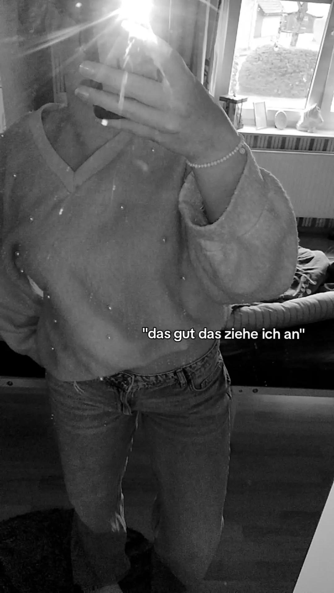 @𝒮𝒸𝒶𝓇𝓁𝑒𝓉𝓉