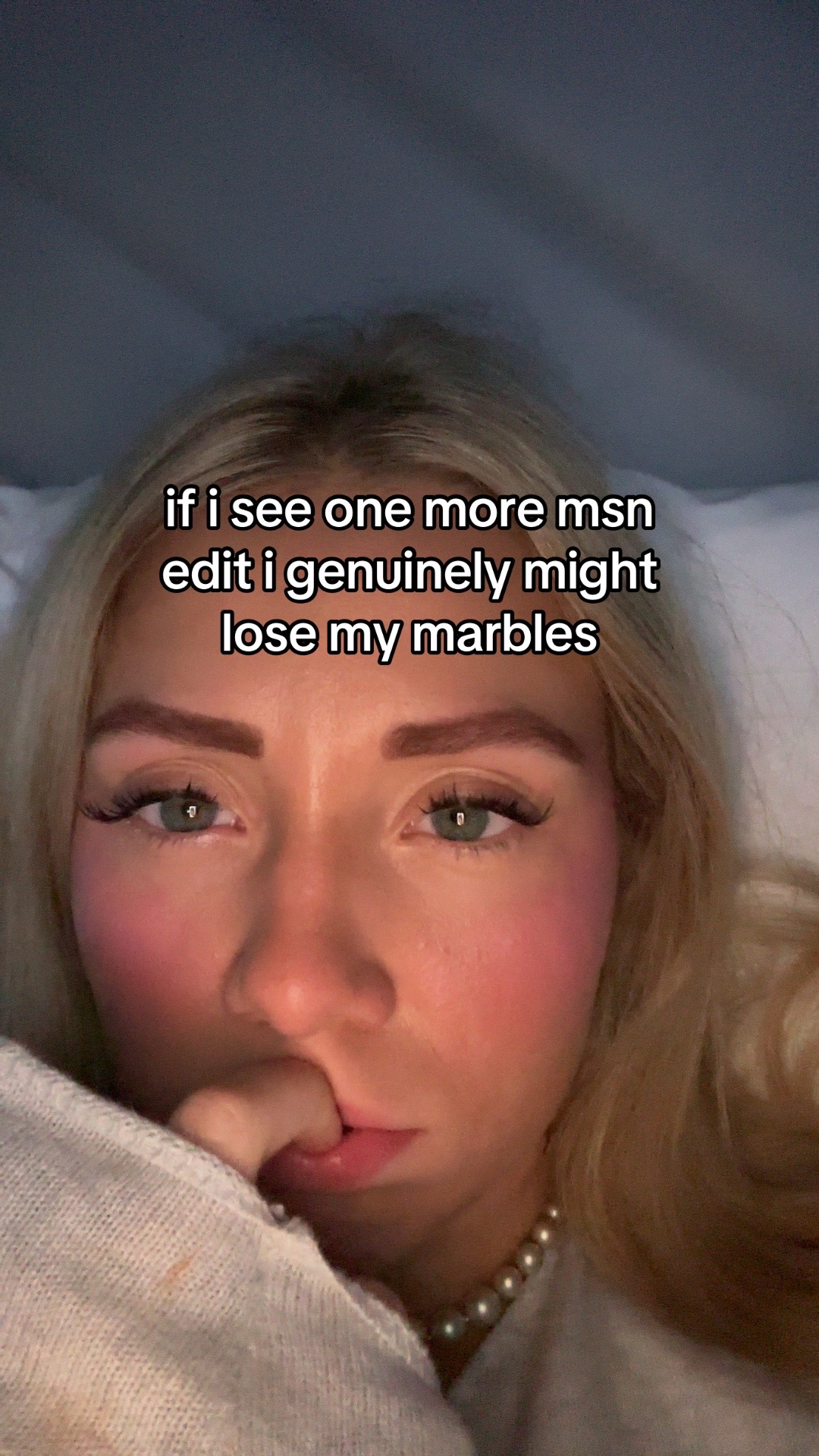 @athena_hawn