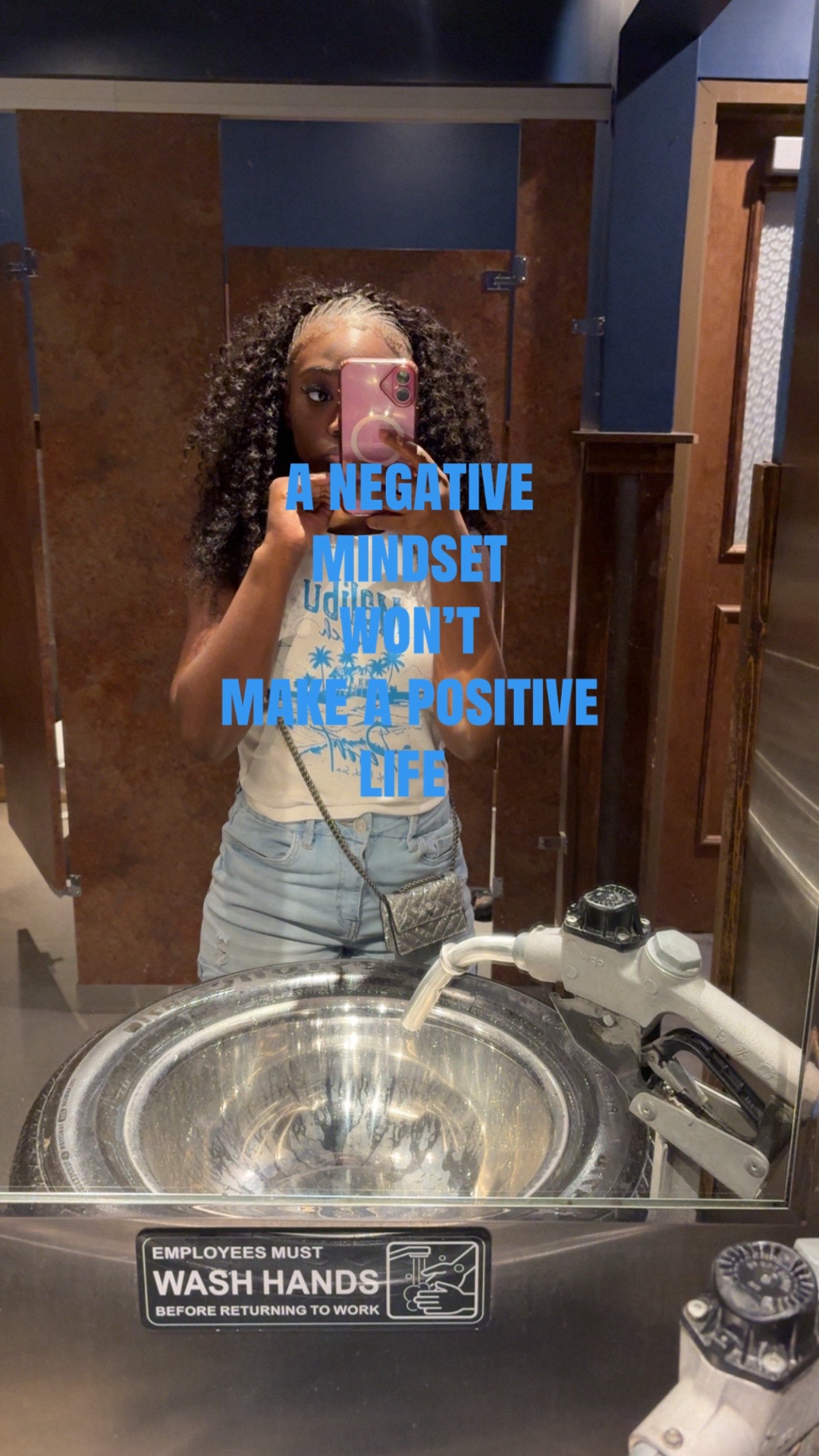 @🫶🏾