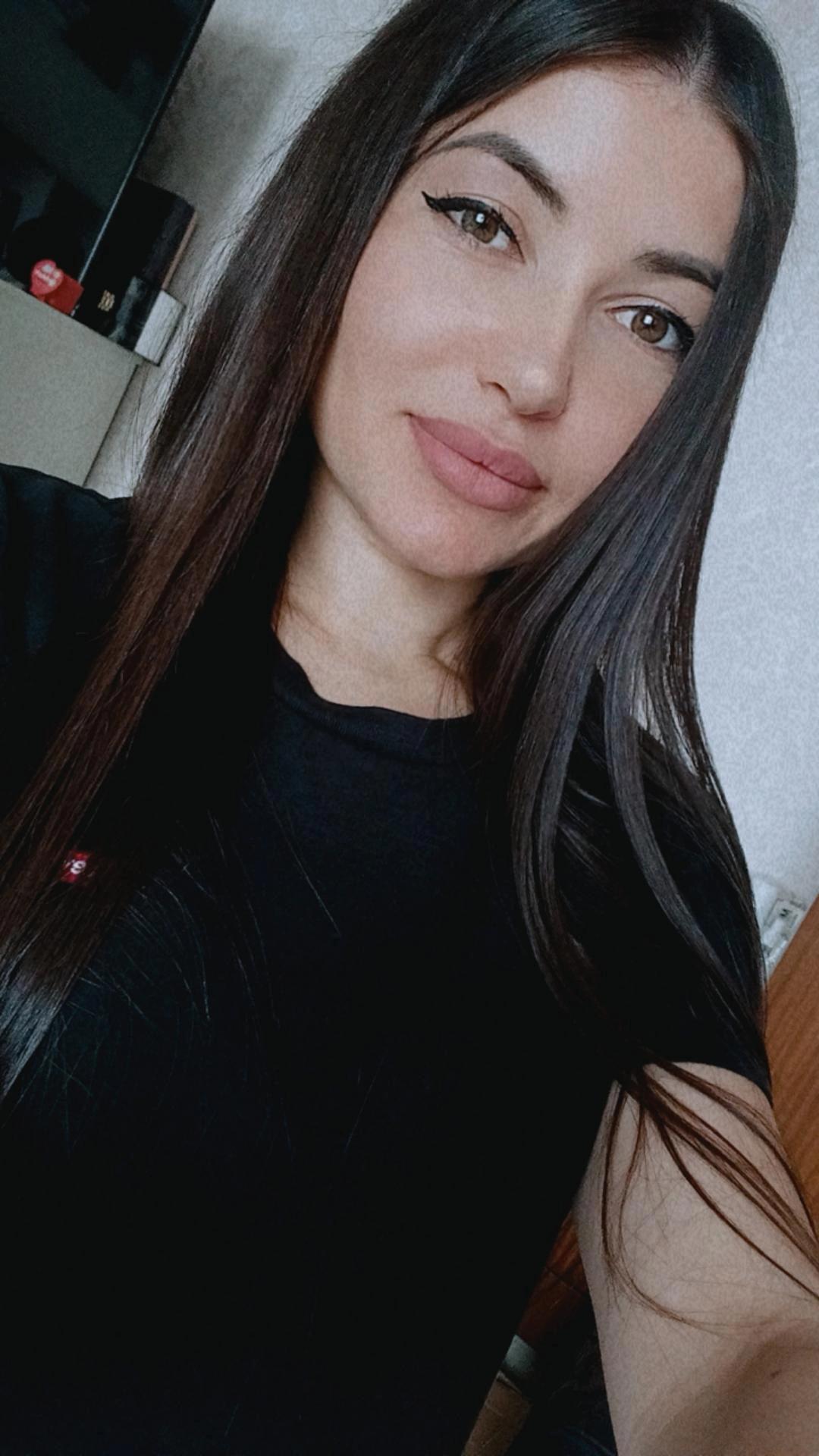 @Katia Katia.🇺🇦~🇧🇪