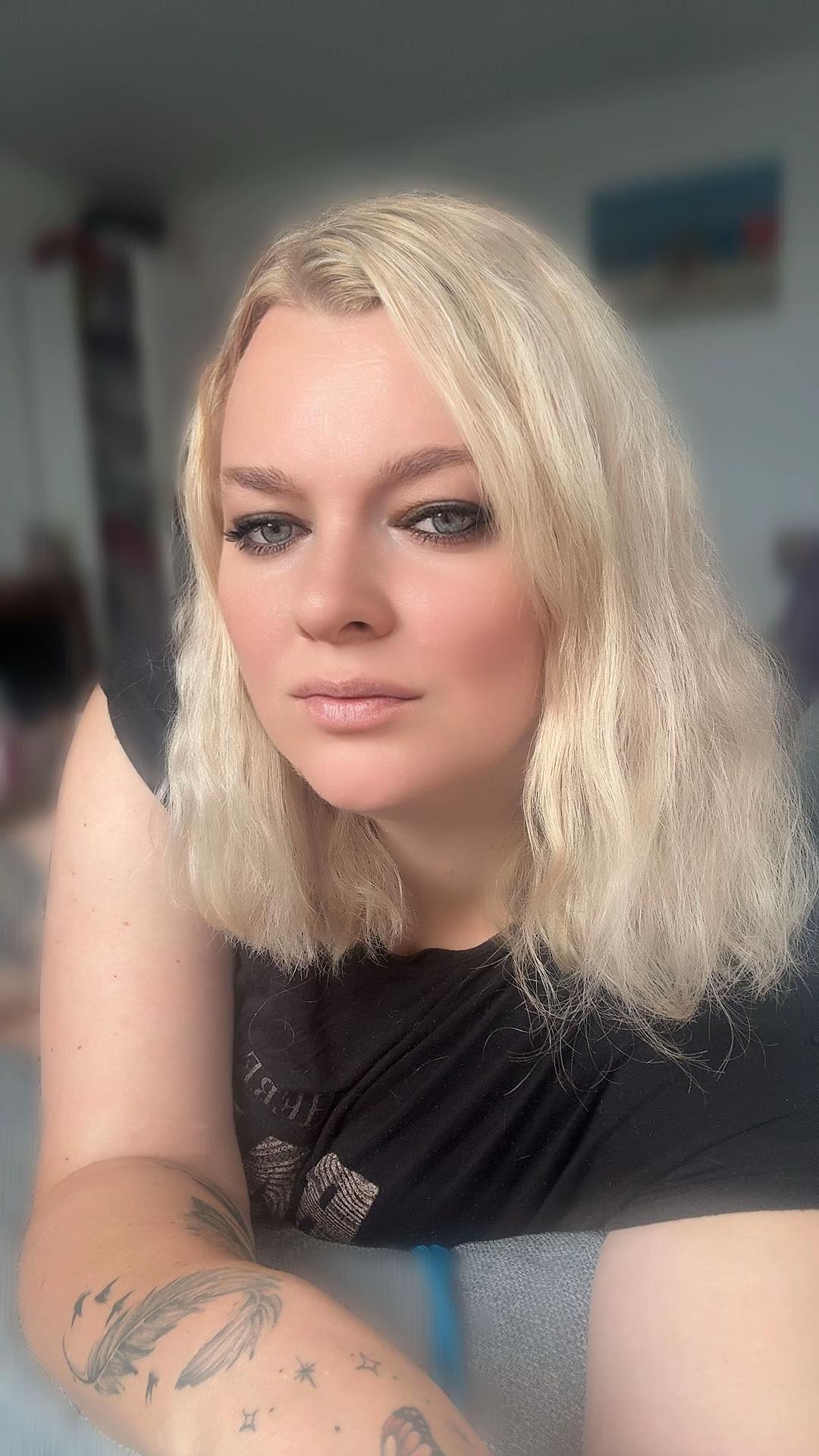 @Nikolka🫶
