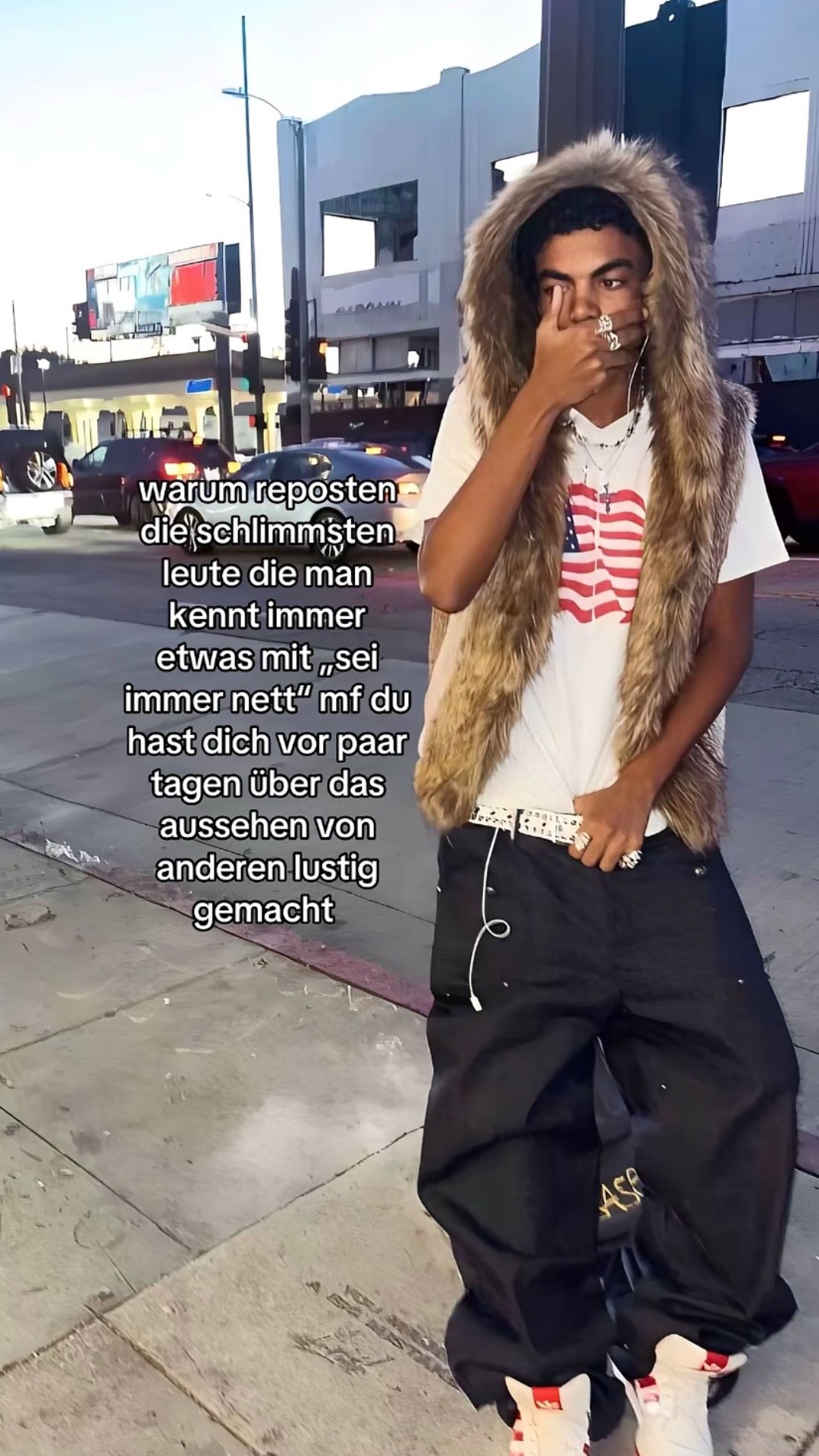 @🤫