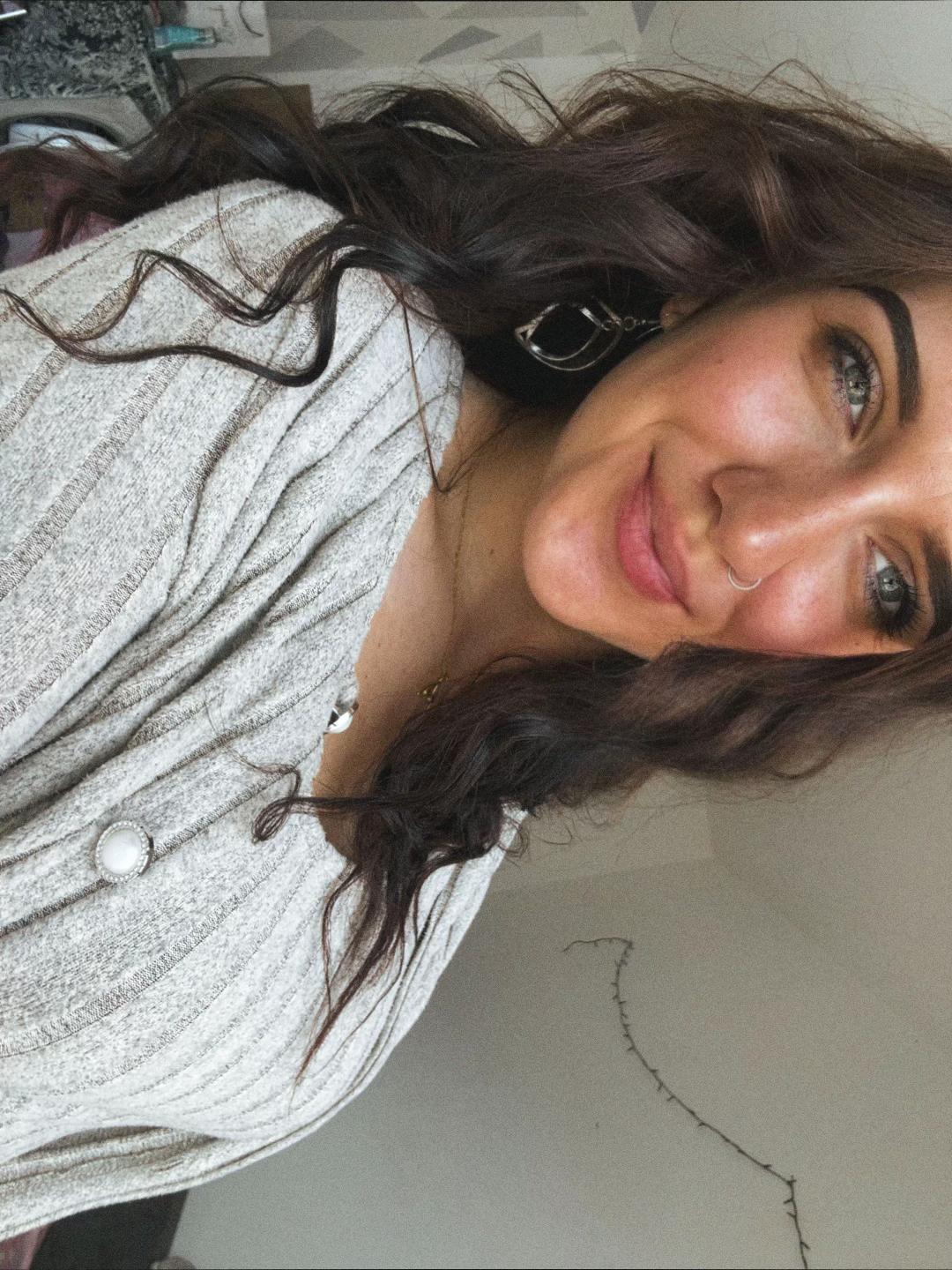 @Isabel🩶🦥