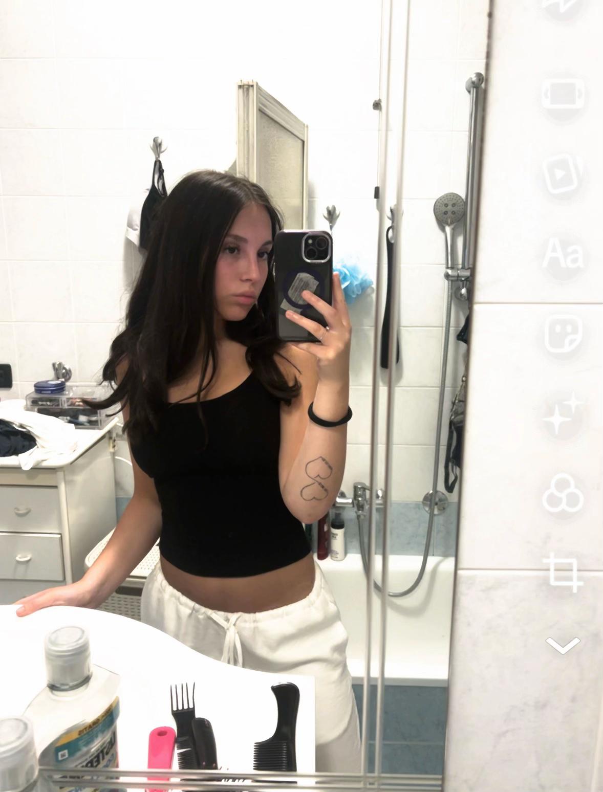@🐖