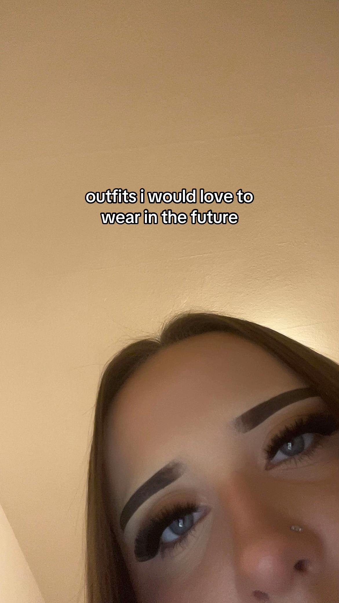 @larissa