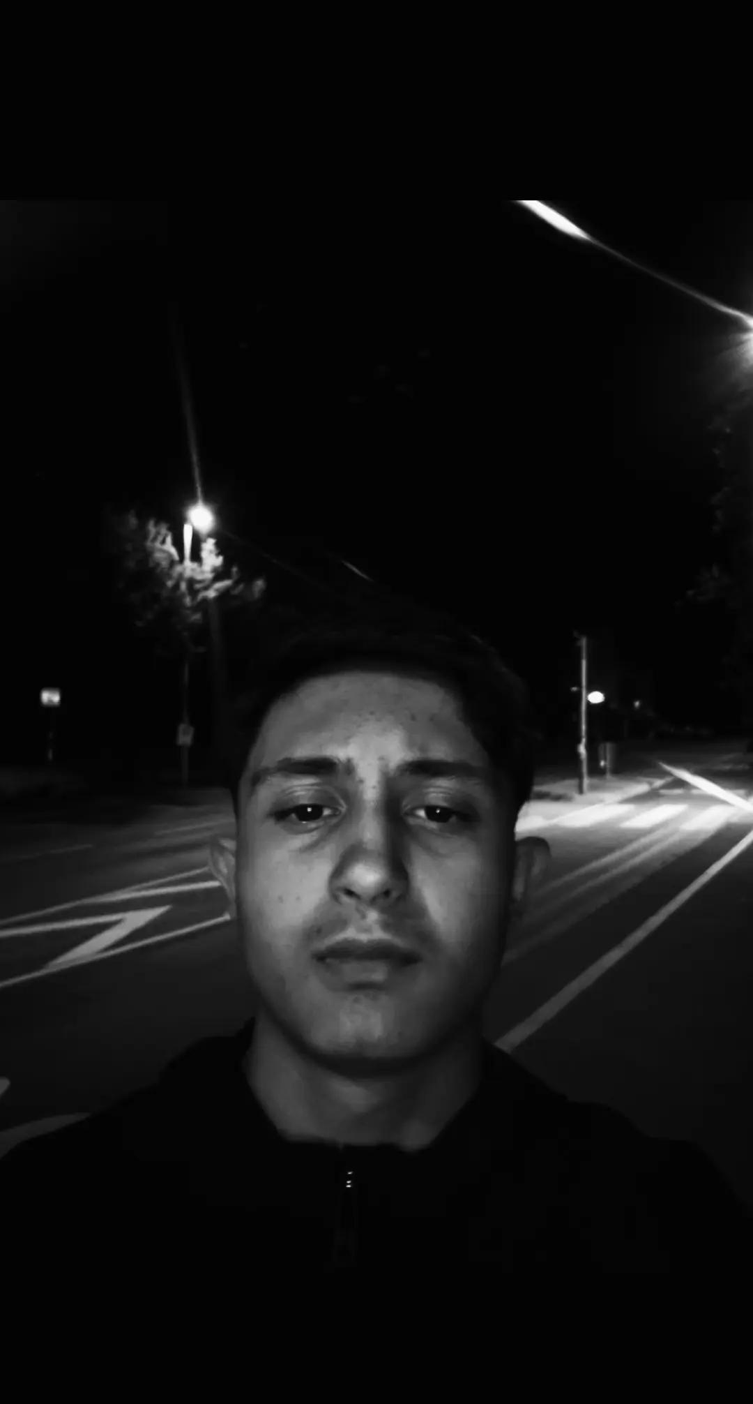 @&sup1;&sup3;⁰&sup1;🇬🇷