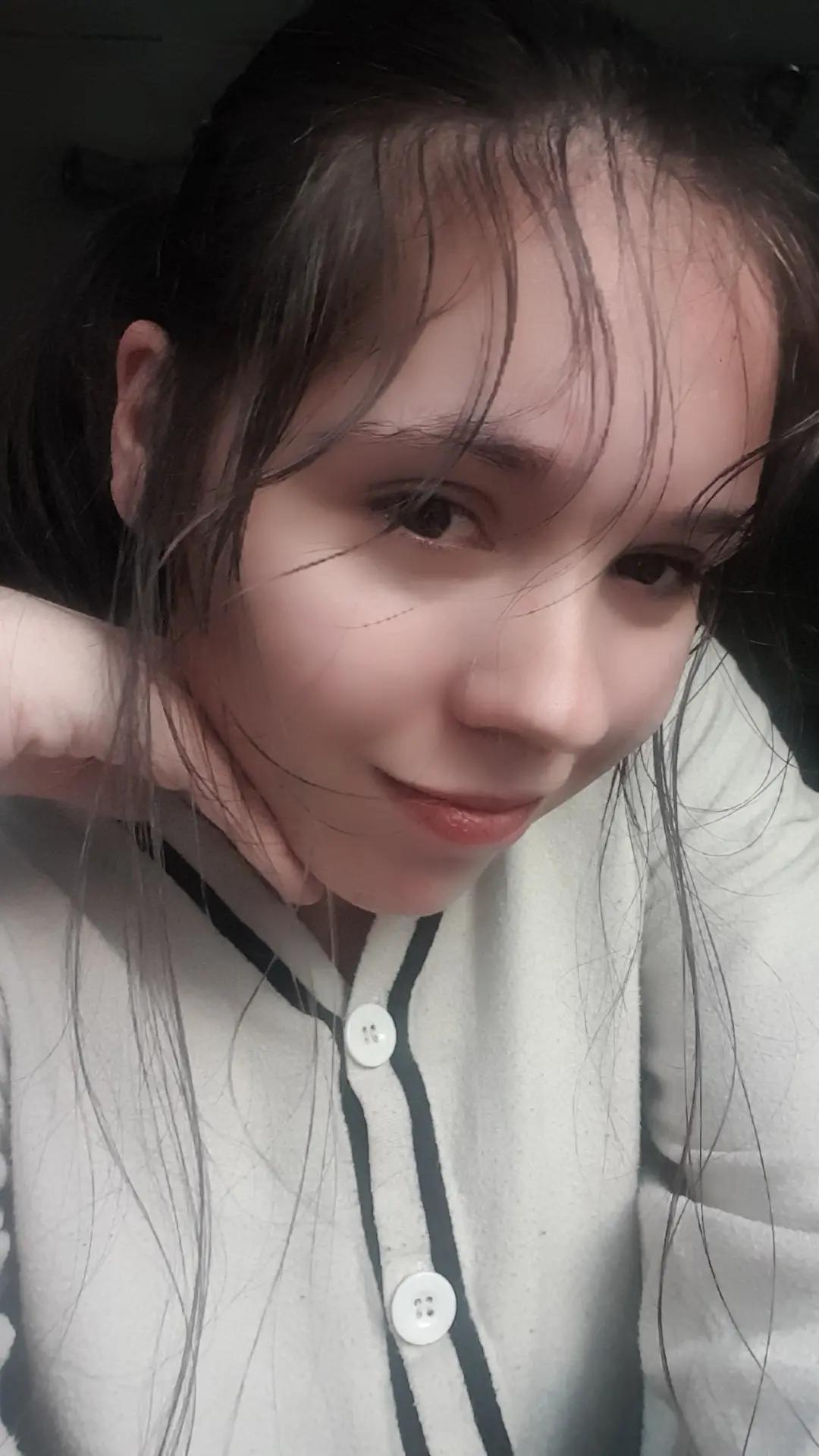 @Chloe_K-POP🇰🇷🎤