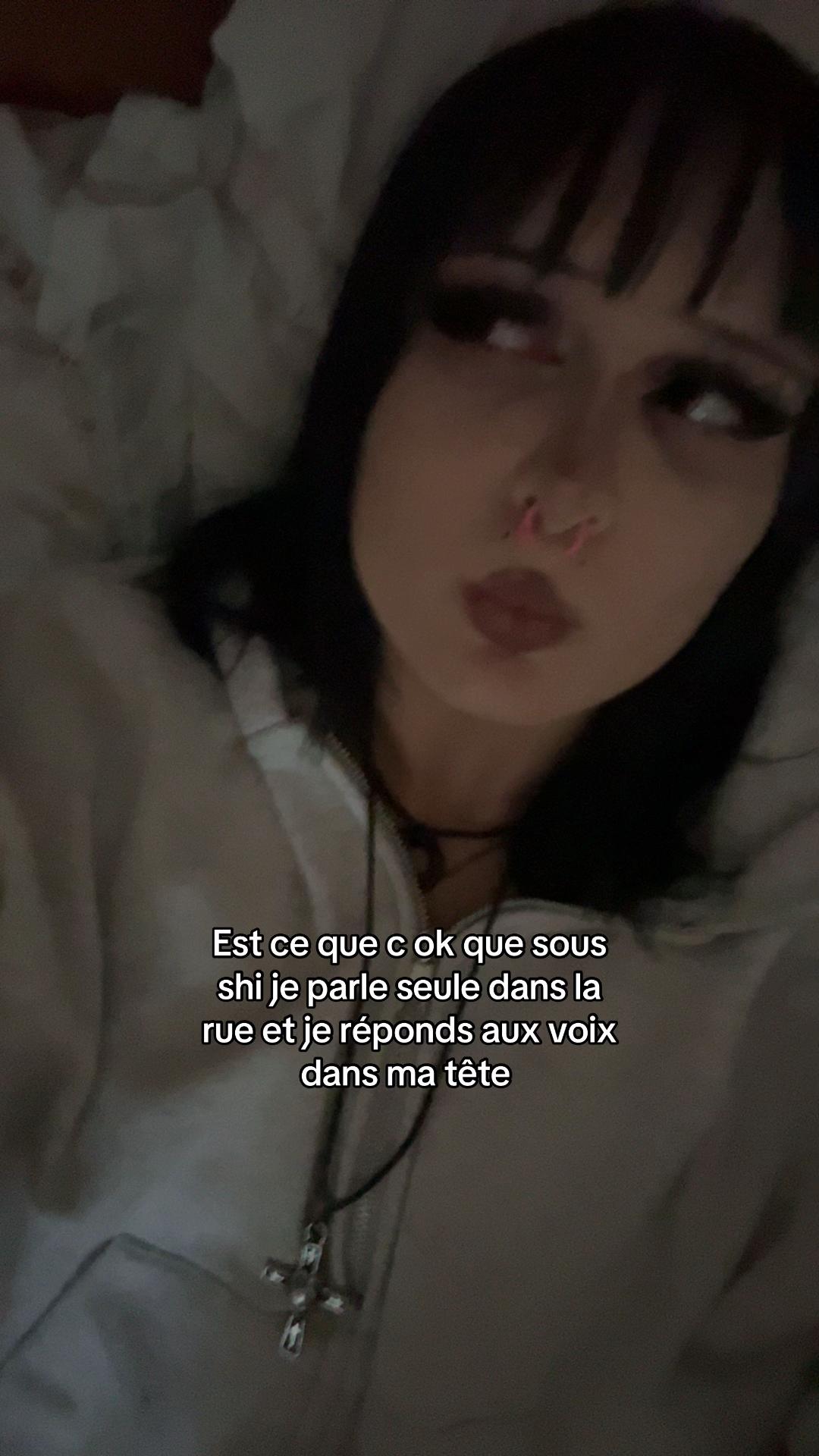 @☣︎⋆༺☠︎︎༻⋆☣︎