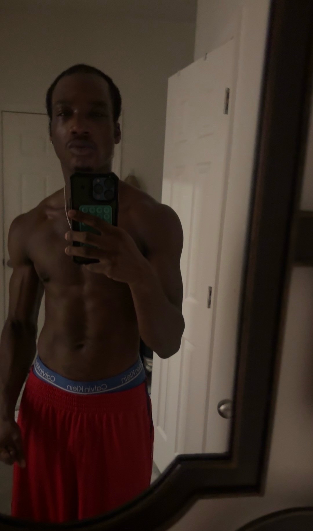 @chr1st1anslair