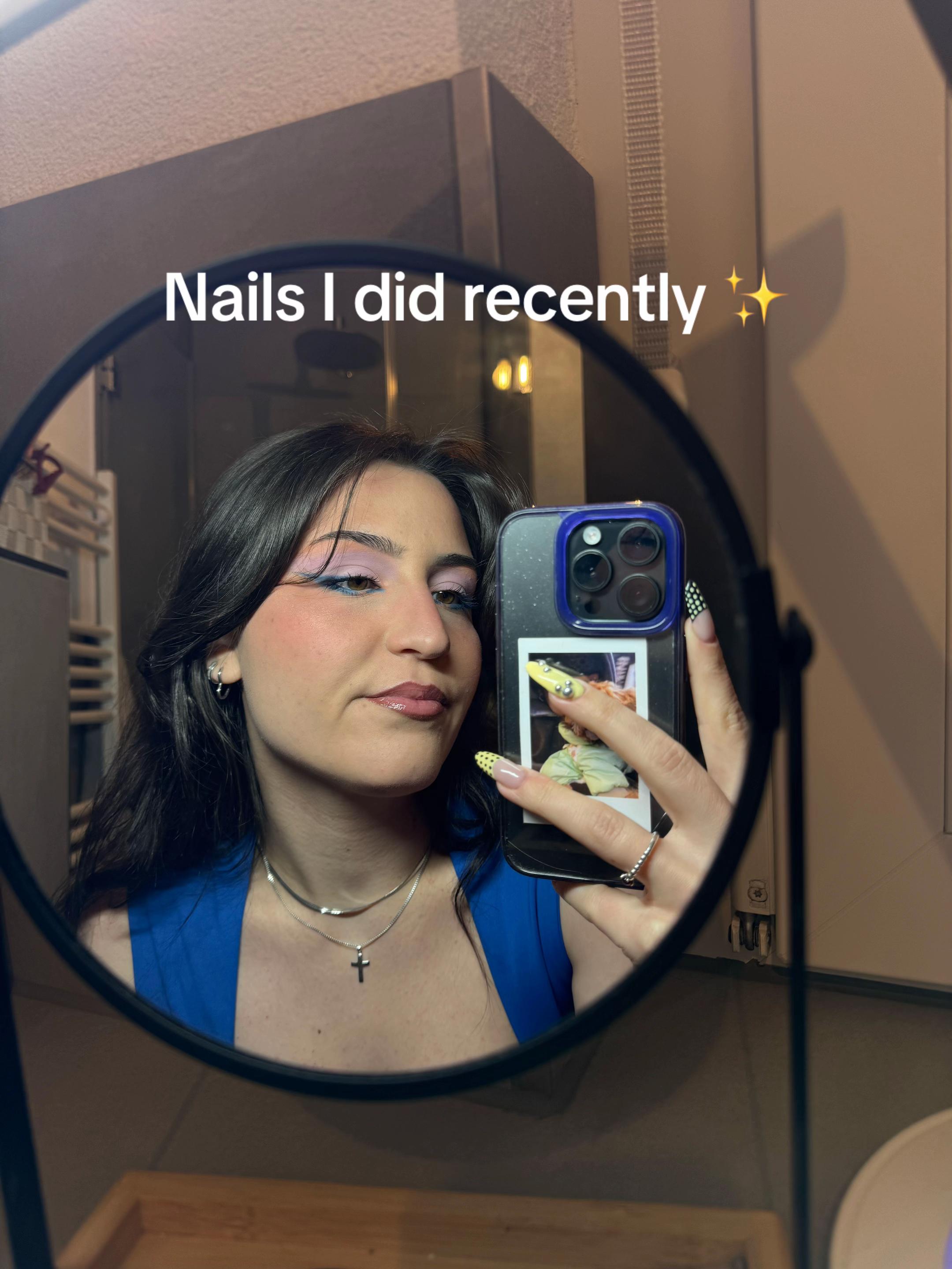 @Lu✨