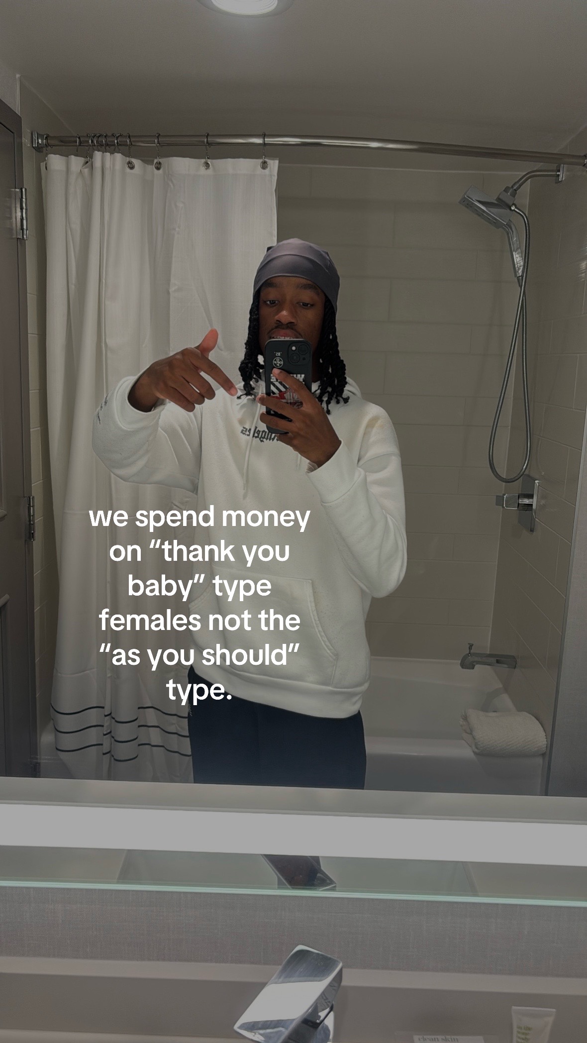 @🪬