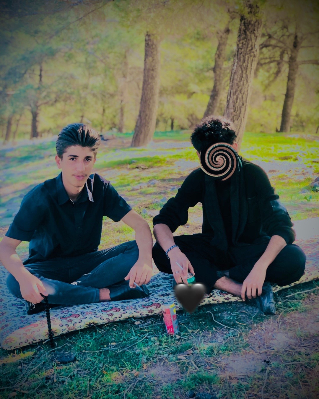 @رەشە🖤.