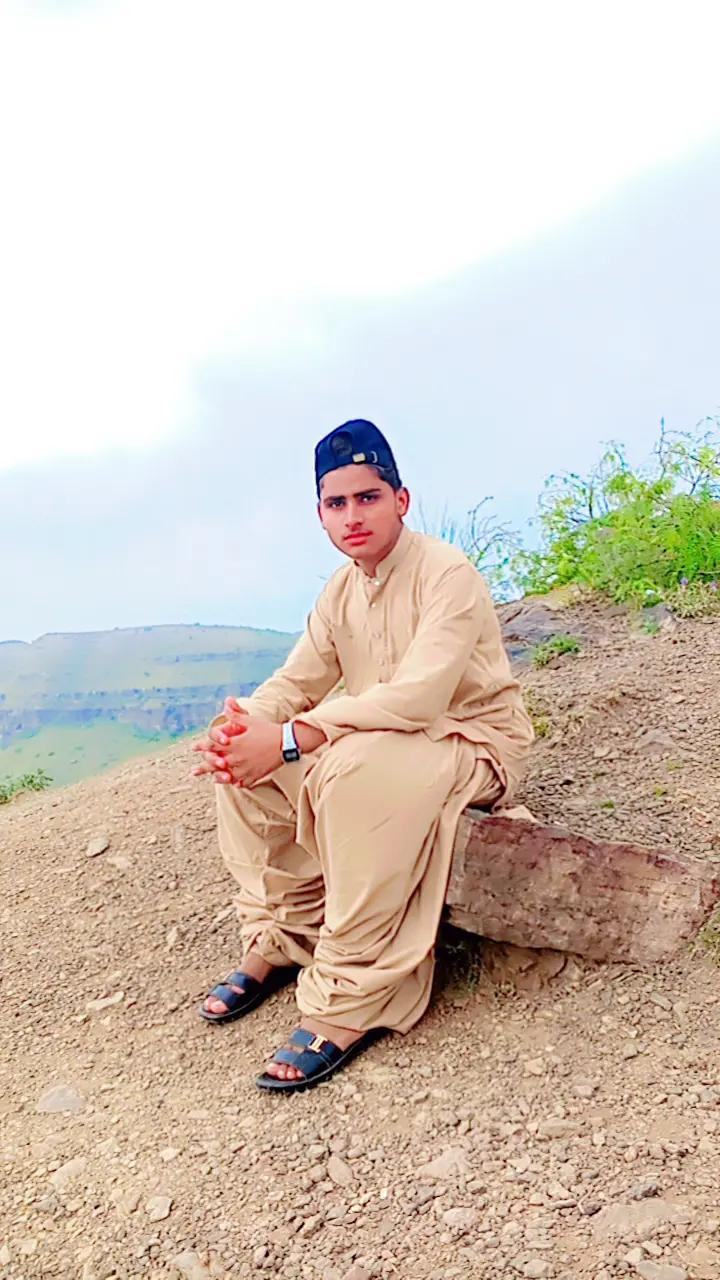 @moheen Khan 804