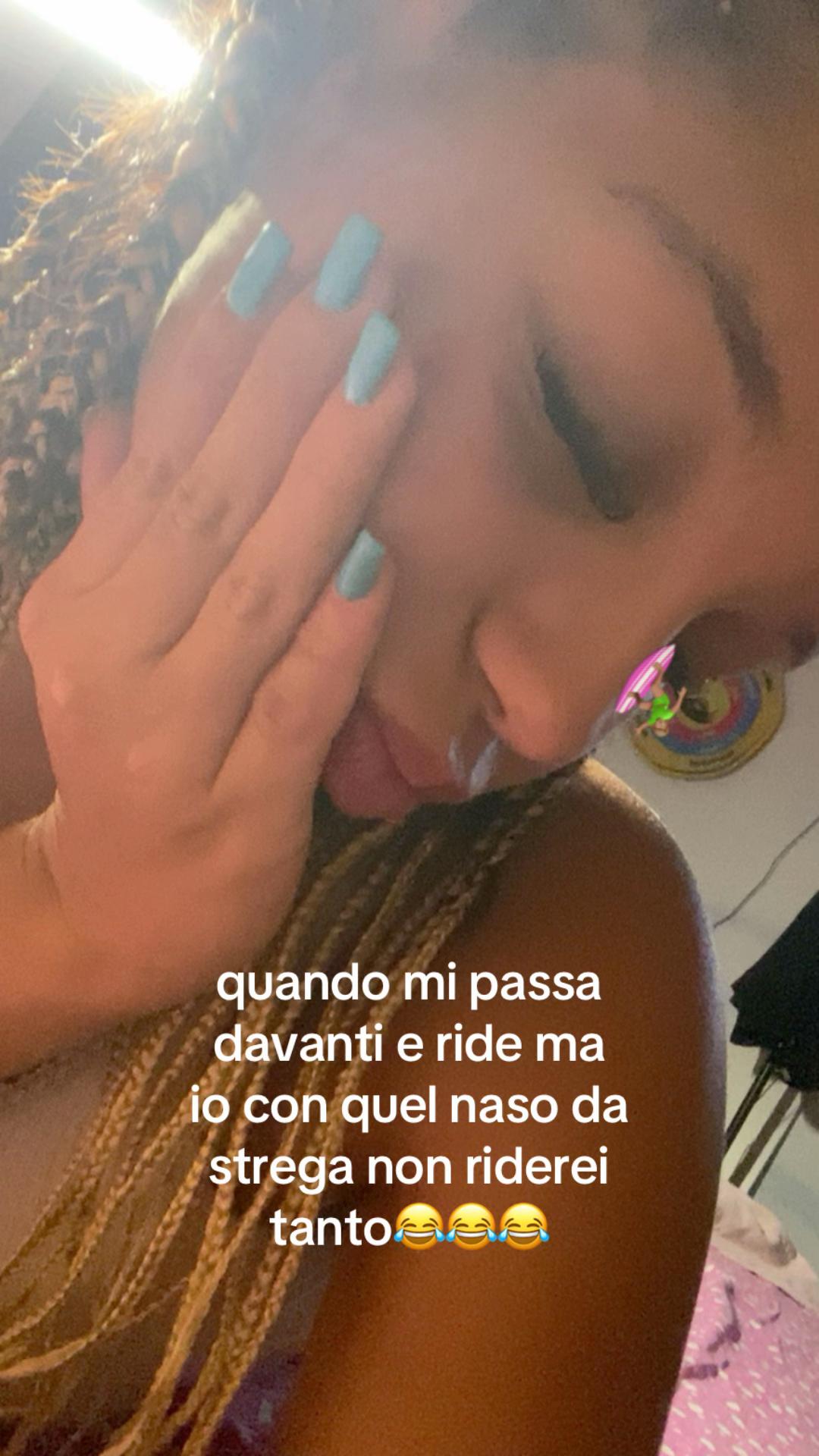 @spam.lola__