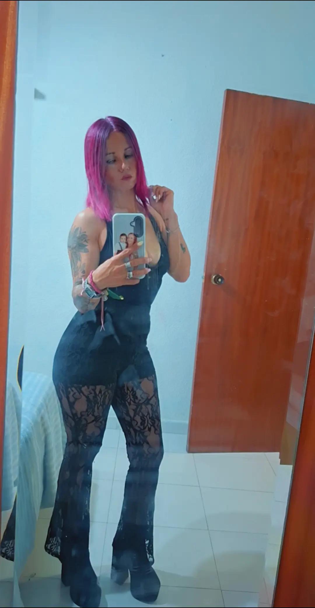 @_la flamenca_ guapa