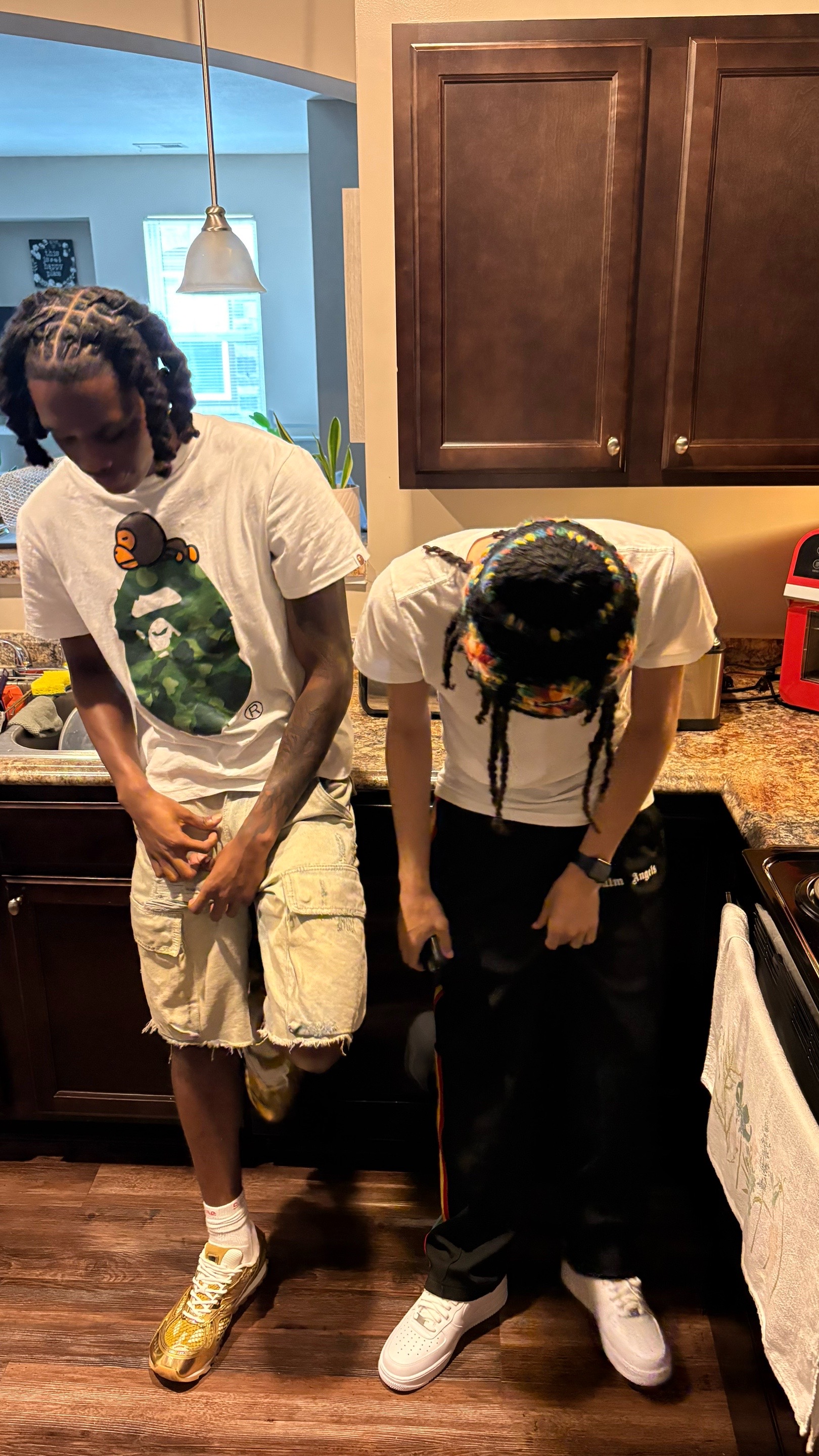 @3