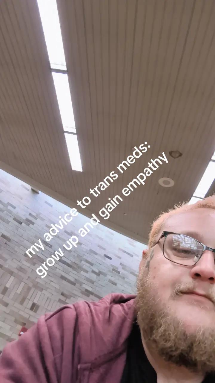 @XayPri