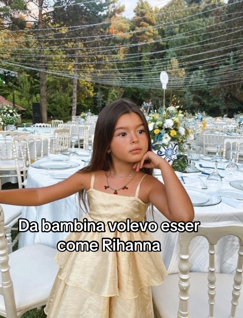@𝒯𝒽𝑒𝓃𝒶🖤🥊