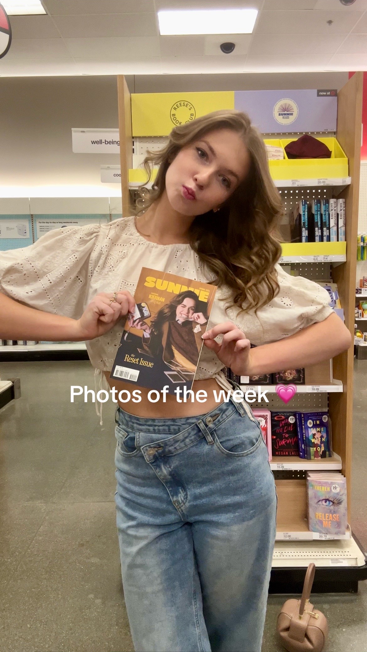 @bysydneyyeager