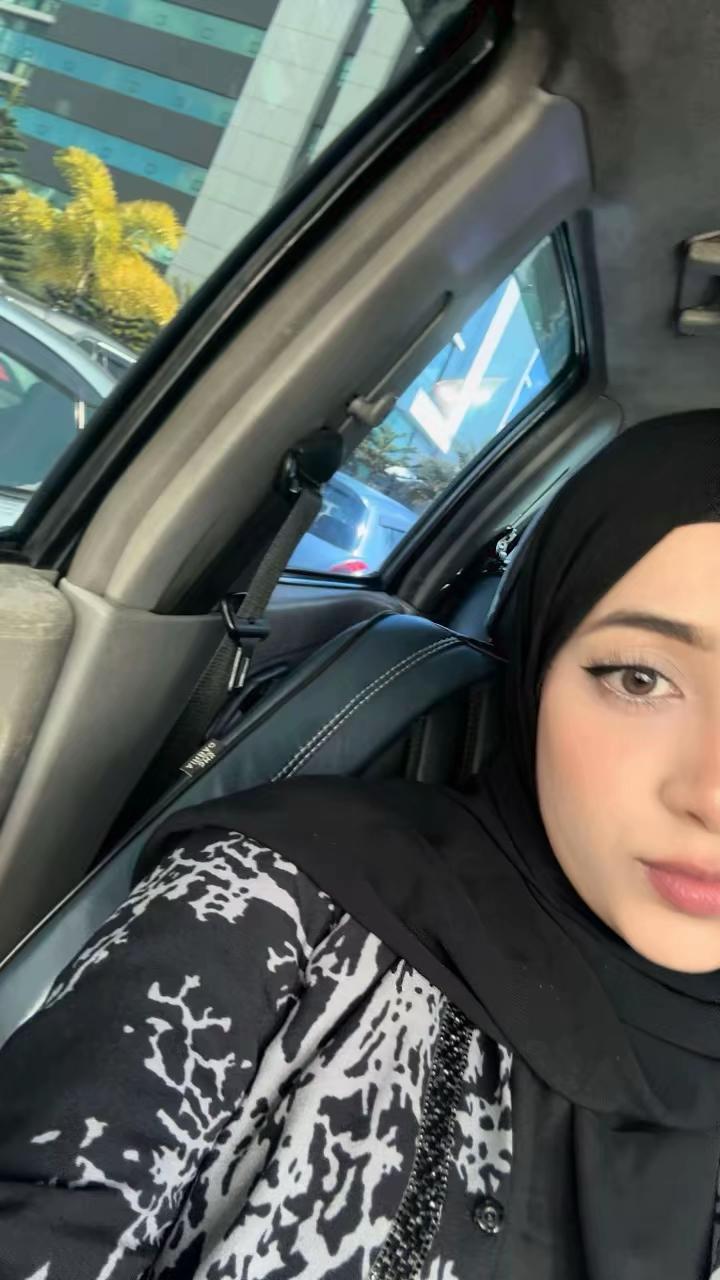 @Hannah. A🕊