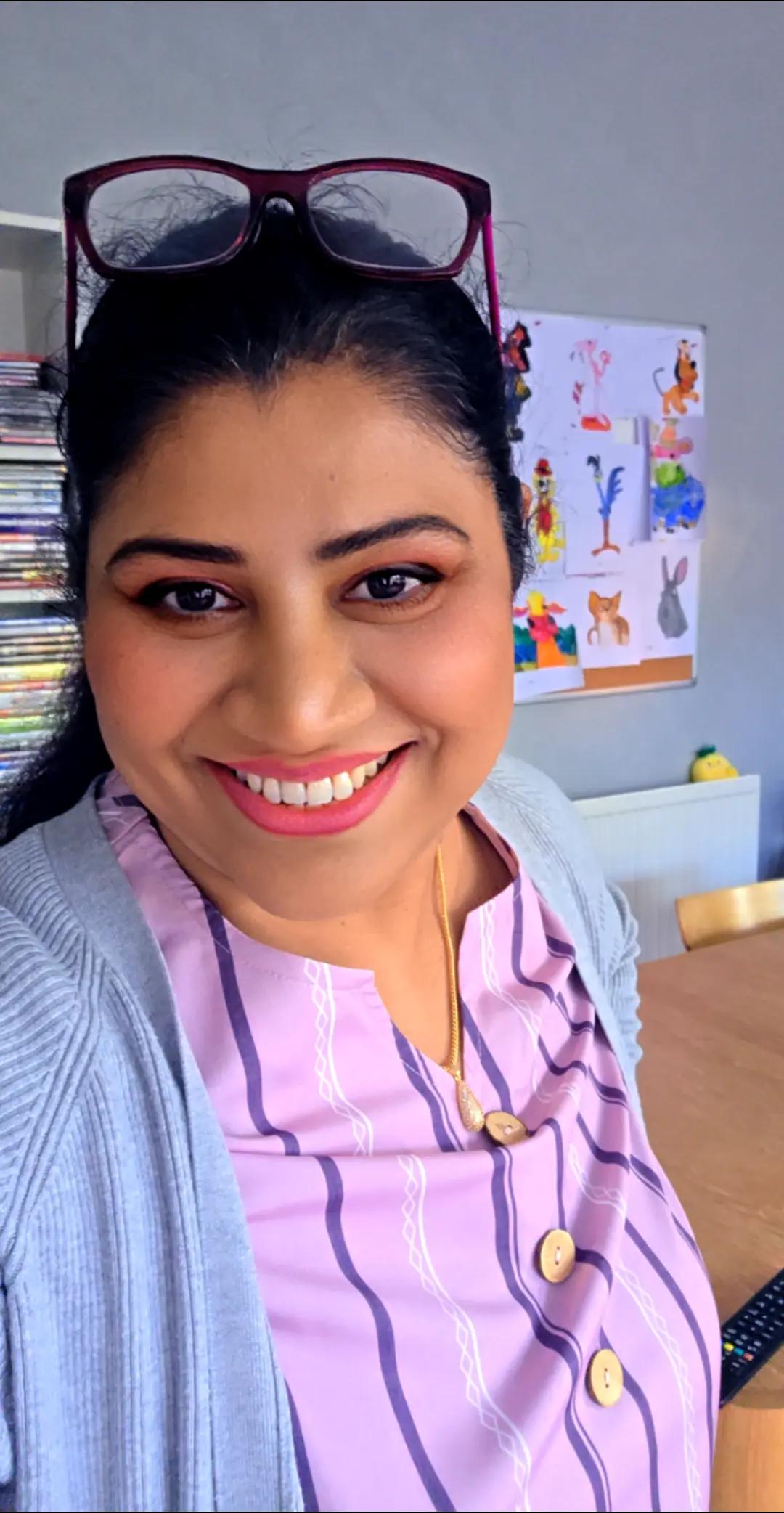 @Nilu Ranaweera 🇬🇧🇱🇰
