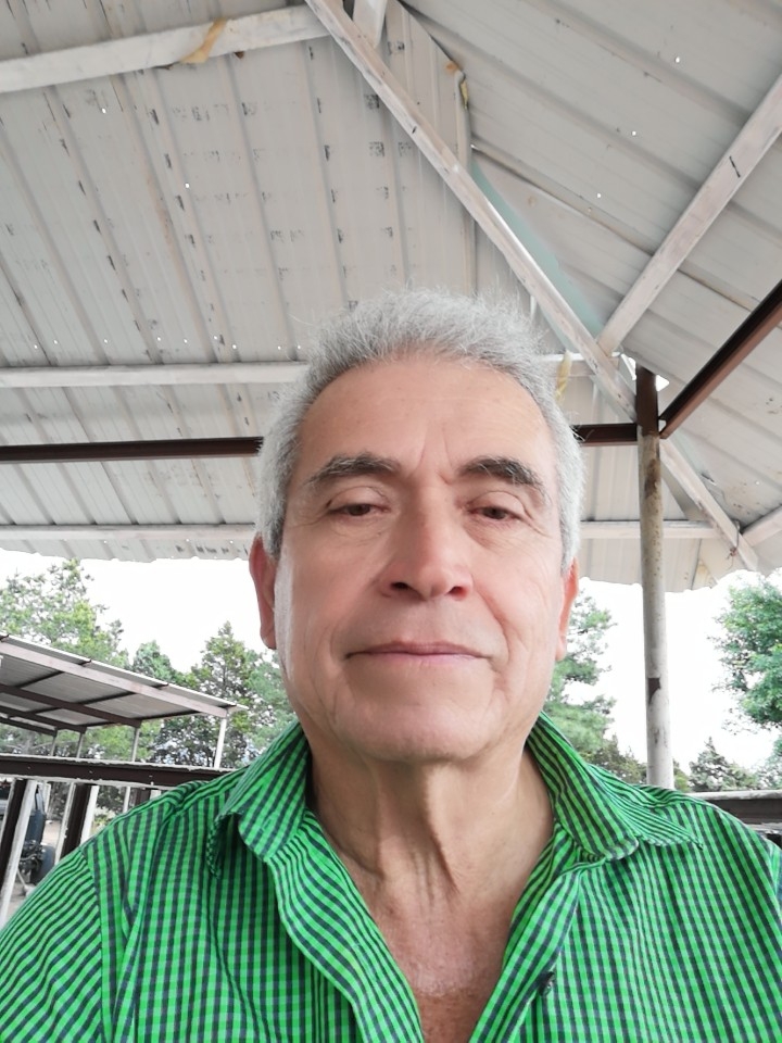@Adalberto Esquivel