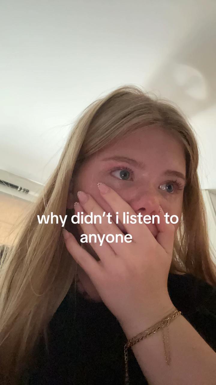 @issy🦄