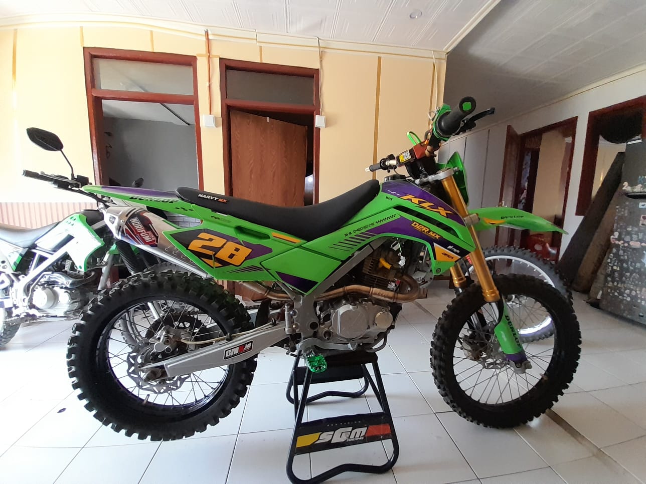 @Dani D2r_mxshop / SSF