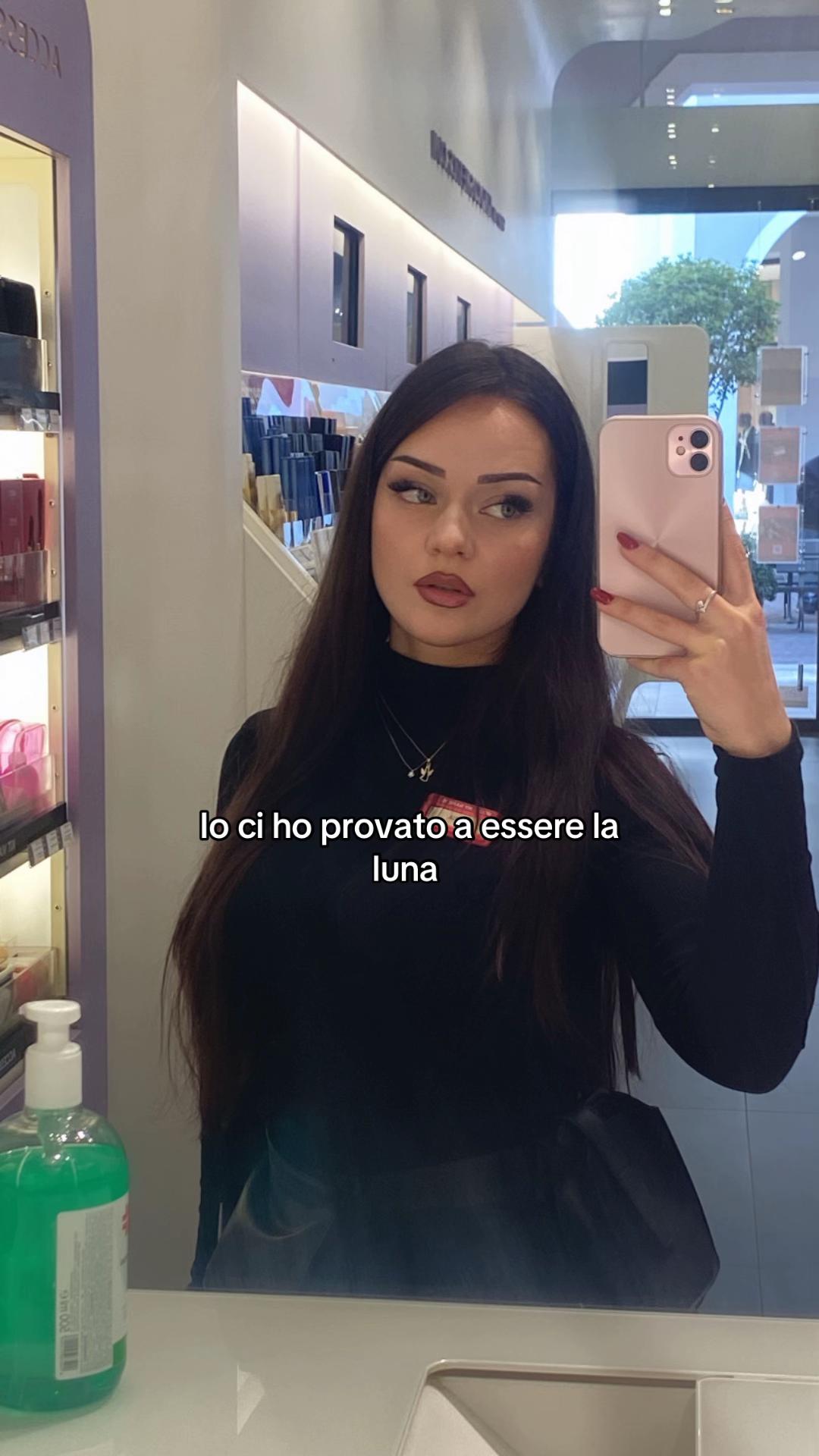 @Luna