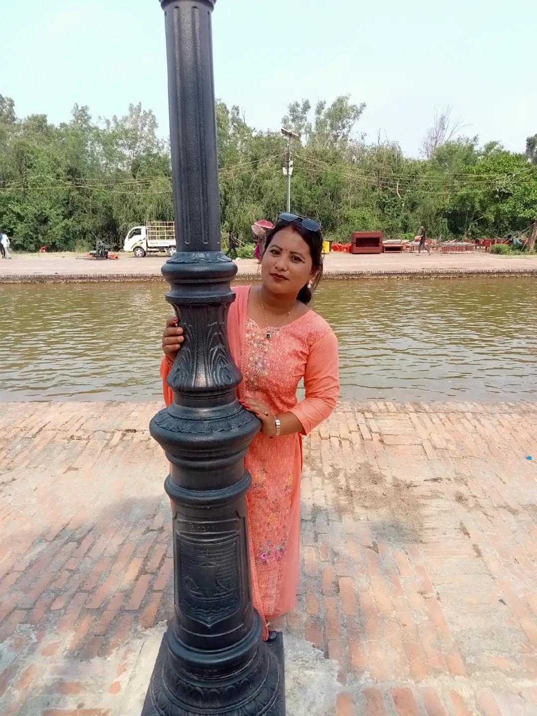 @Mamta☘️