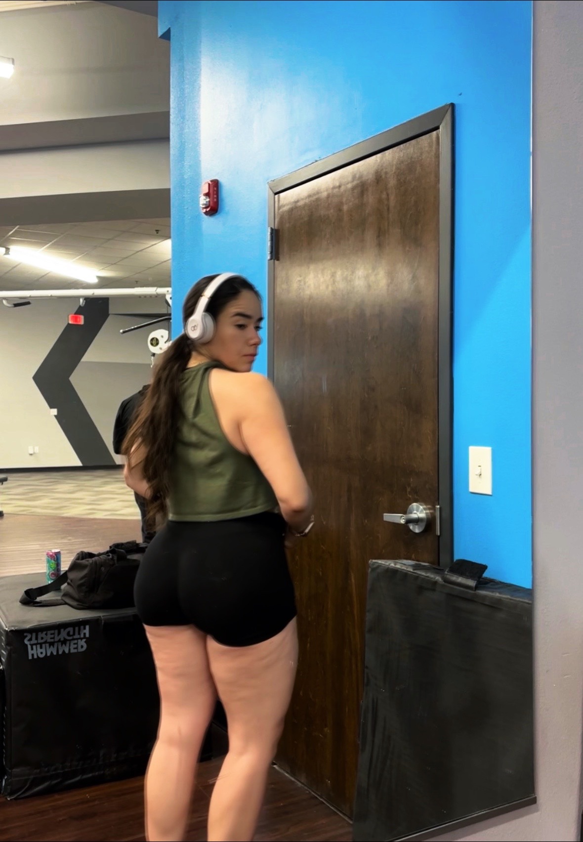 @Eat.sweat.travel