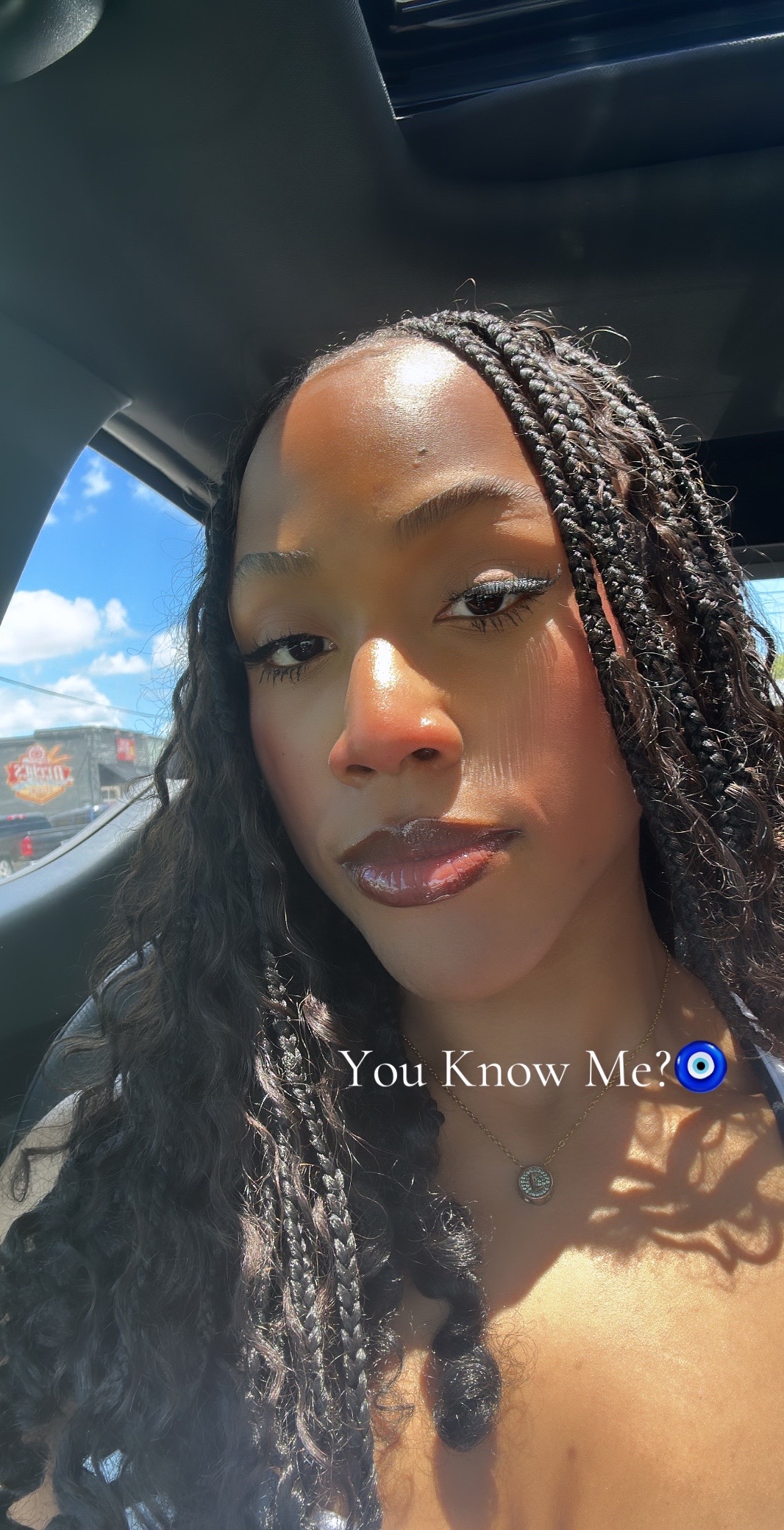 @HeyJas.