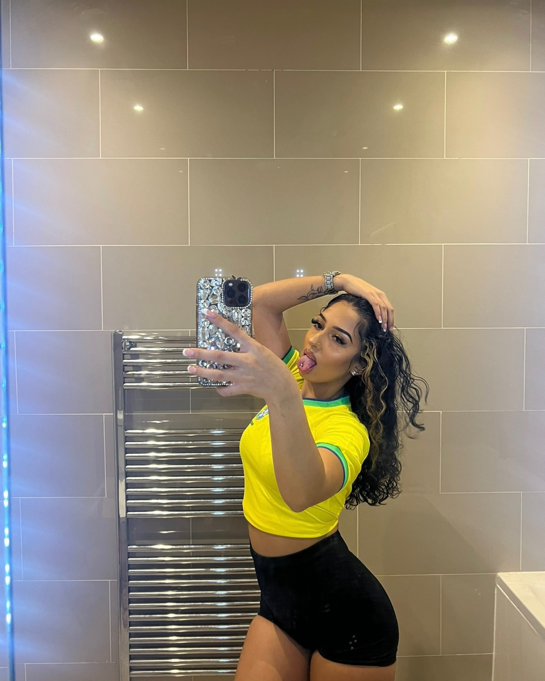 @JENNIFER SILVA