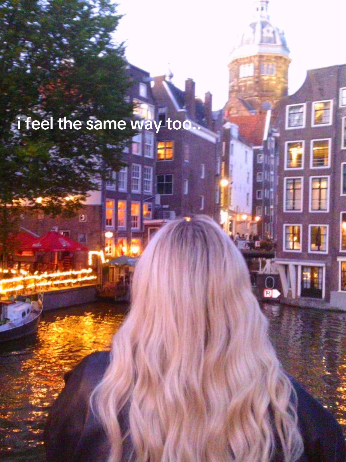 @ellie꩜