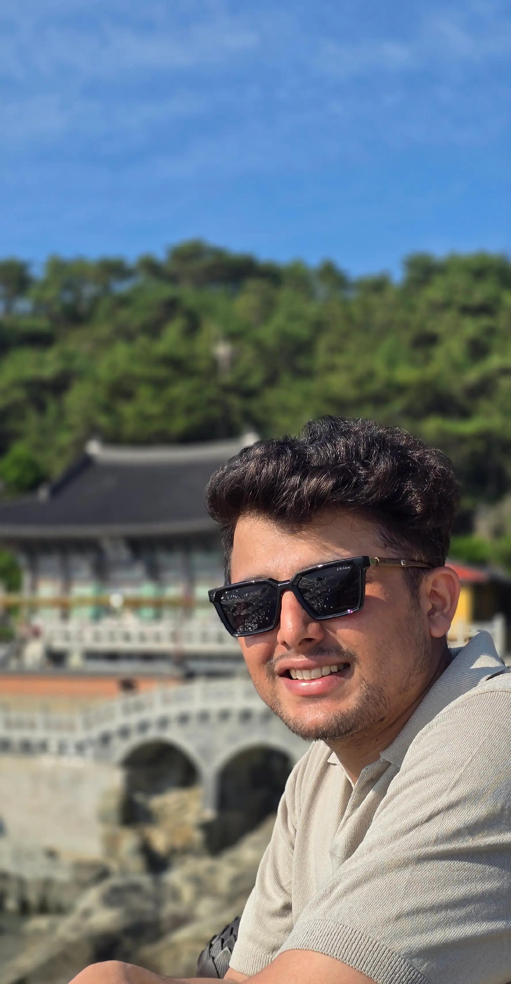 @Subash Nepal 🇳🇵🇰🇷